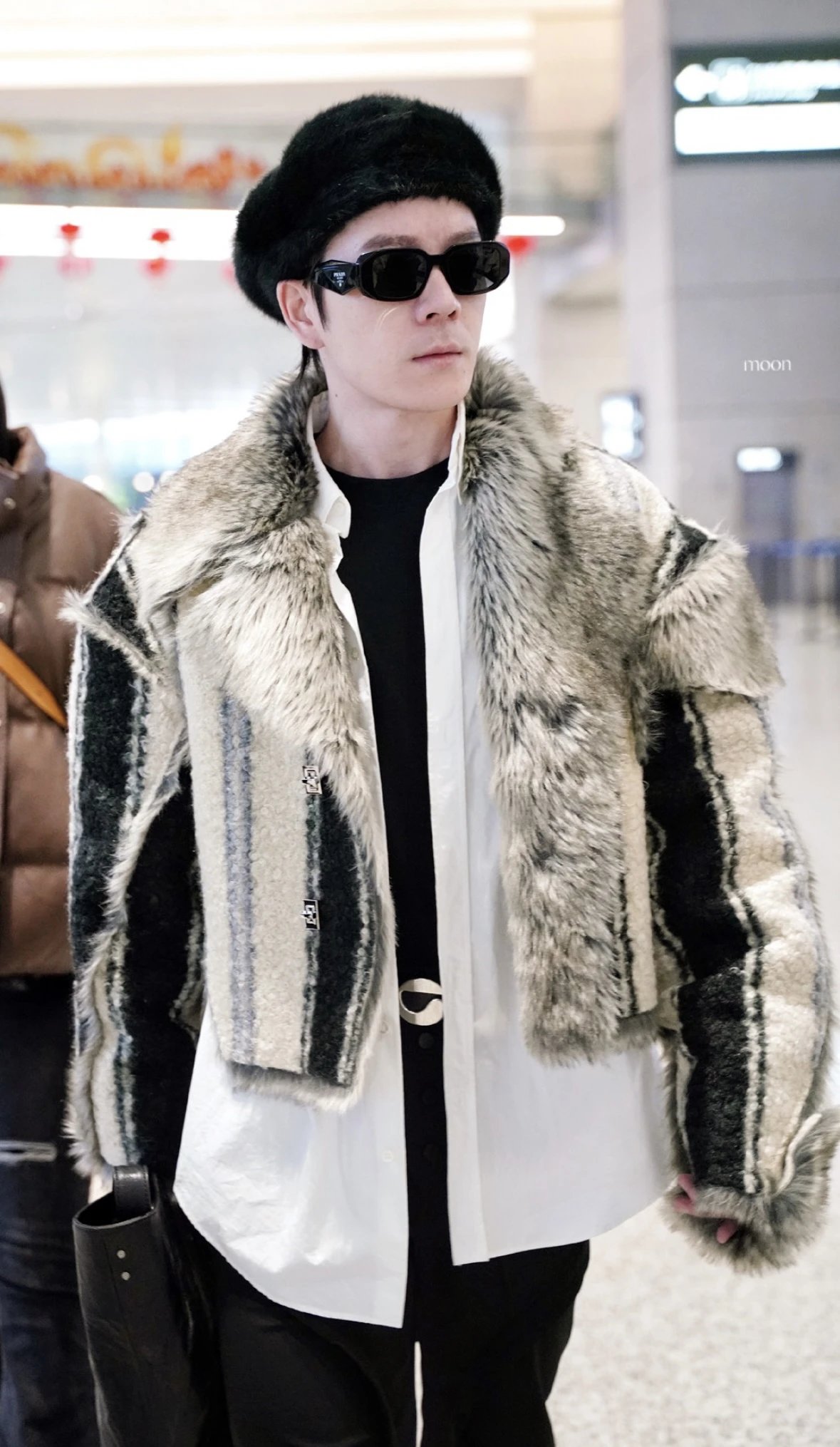 Item ID 8413 PRD solid geometry glasses - Fashionable street style star sunglasses,