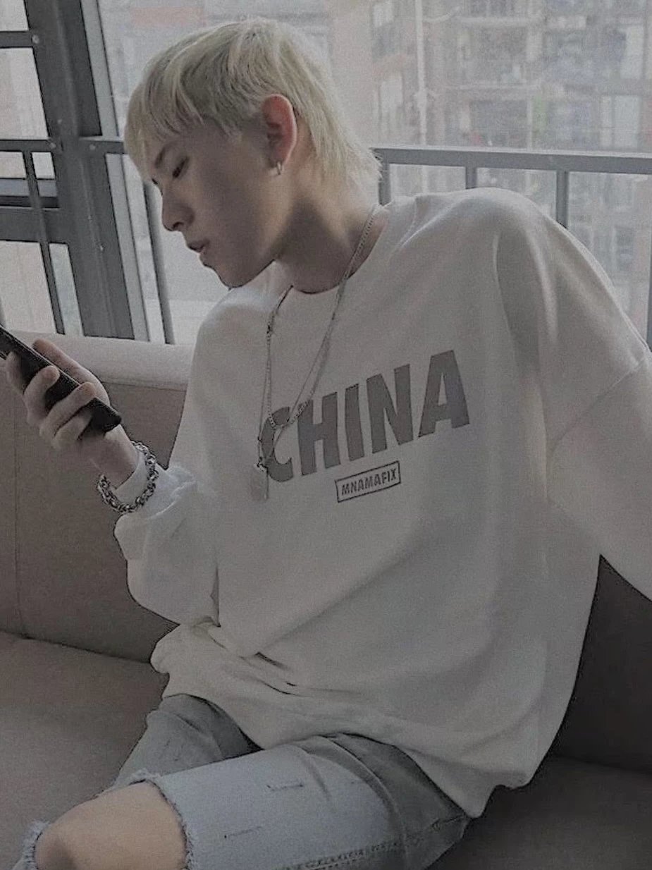 Item ID 8369 Advanced customization - Opening nameplate sweater chain - Classic - M