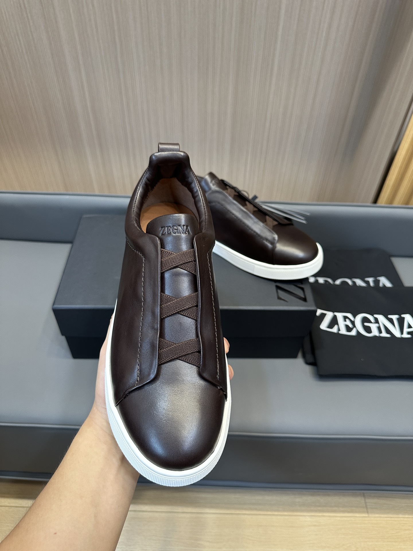 zer舒适休闲鞋