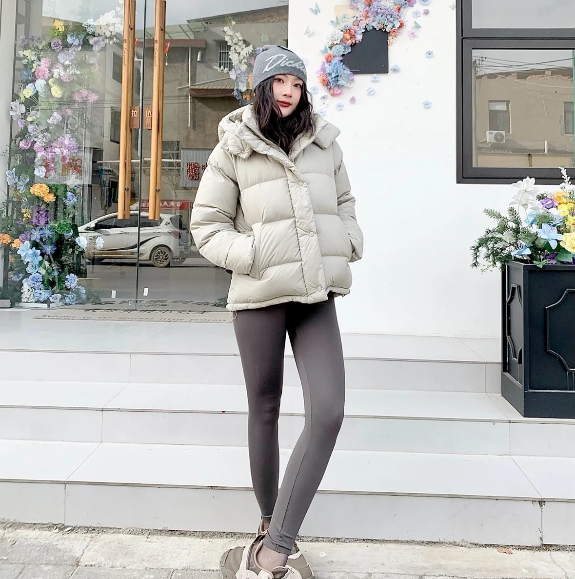 Item ID 8120 Lulu UnderwPuff Series -600 Puff Down Coat - Tri Color - Rice White -