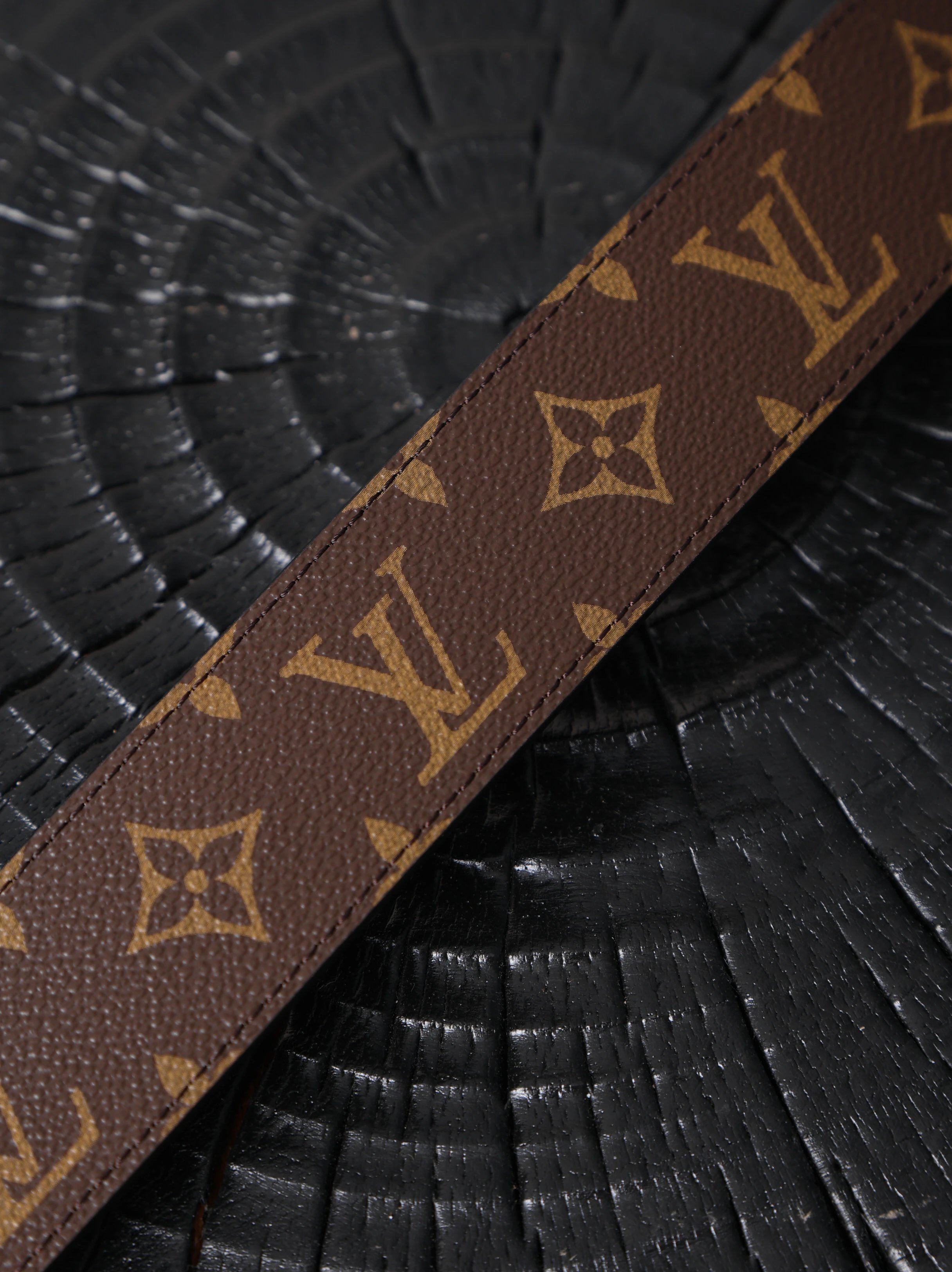 Item ID 8398 Haute Couture - Classic - Brown Floral Belt -4cm Width - Coated Leathe