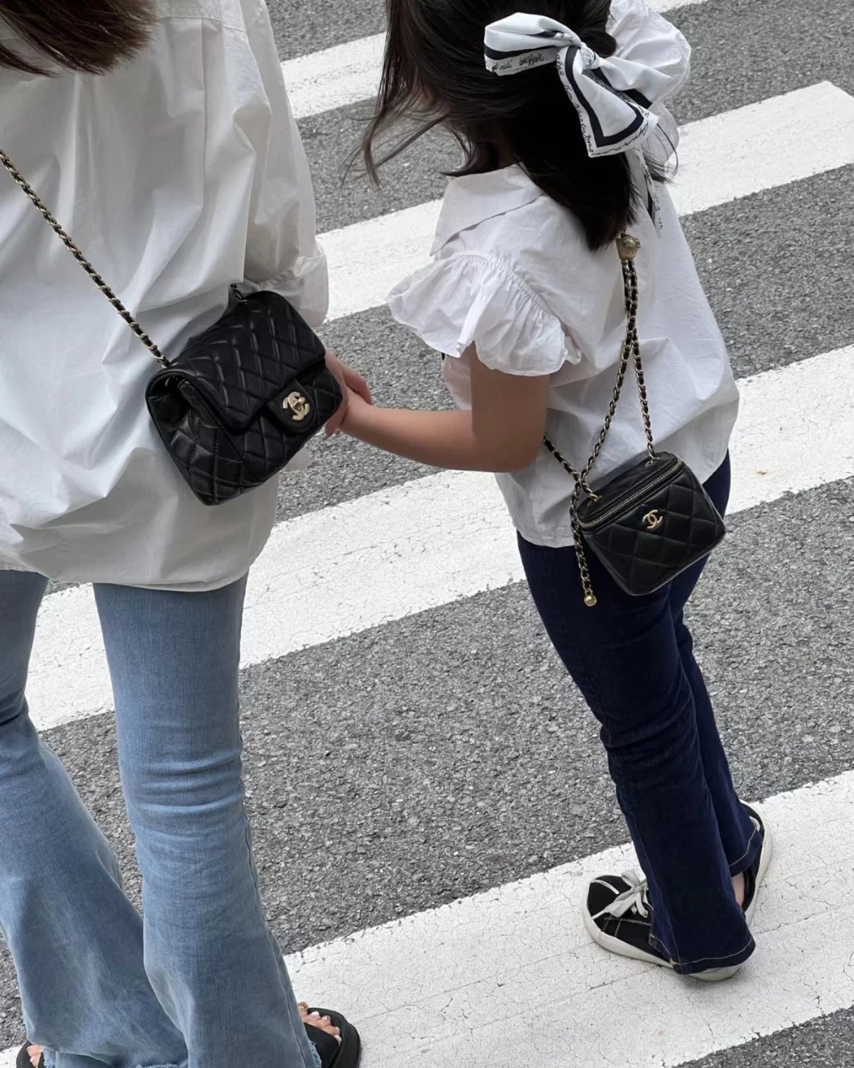 Item ID 8460 CHANEL - Classic Chain Bag - Mini Golden Bead Square Fat Flip Bag - Sm