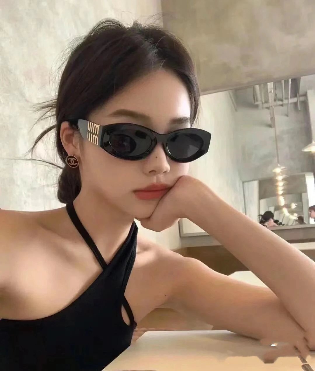 Item ID 8412 M1u-Miu- Miu Miu -2022ss- Classic - cat eye sunglasses - flat frame su