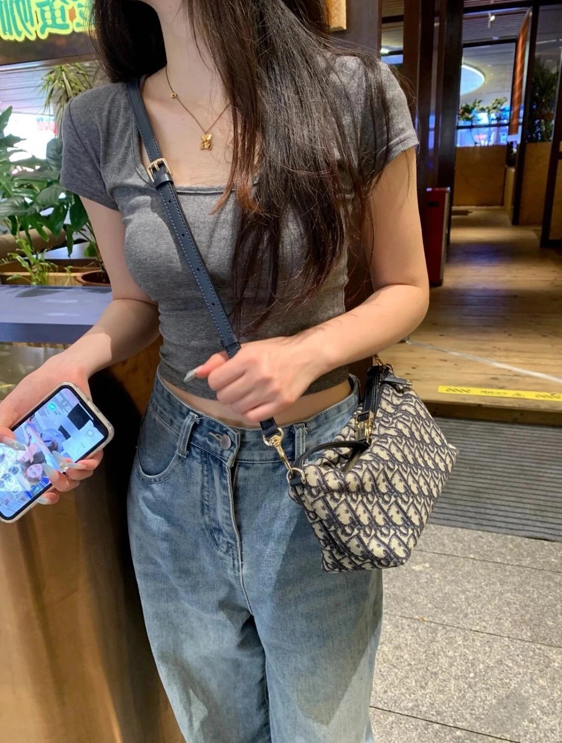 Item ID 8465 D10r-D Home -2024Ss-Oblique Vintage Collection - travel mod - lunch bo