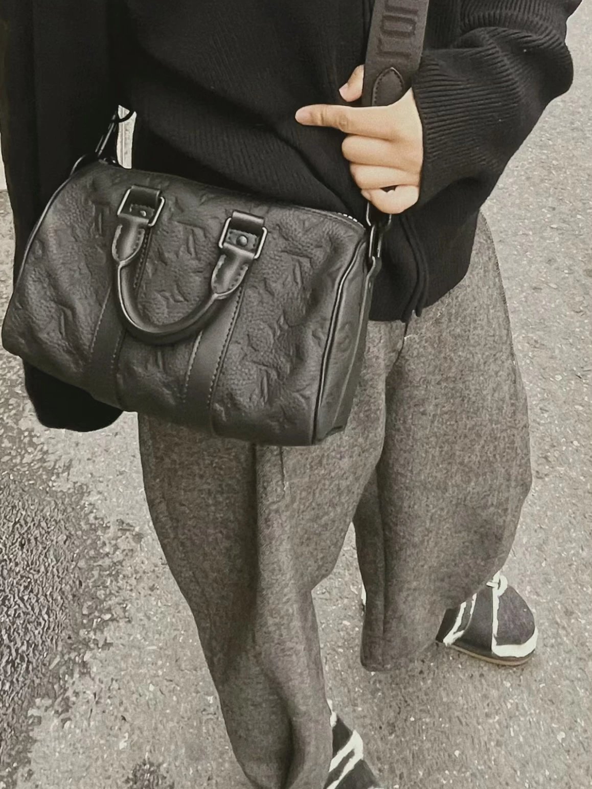 Item ID 8428 Advanced Customization - KEPEALL25 Leather Embossed Crossbody Bag - Ge