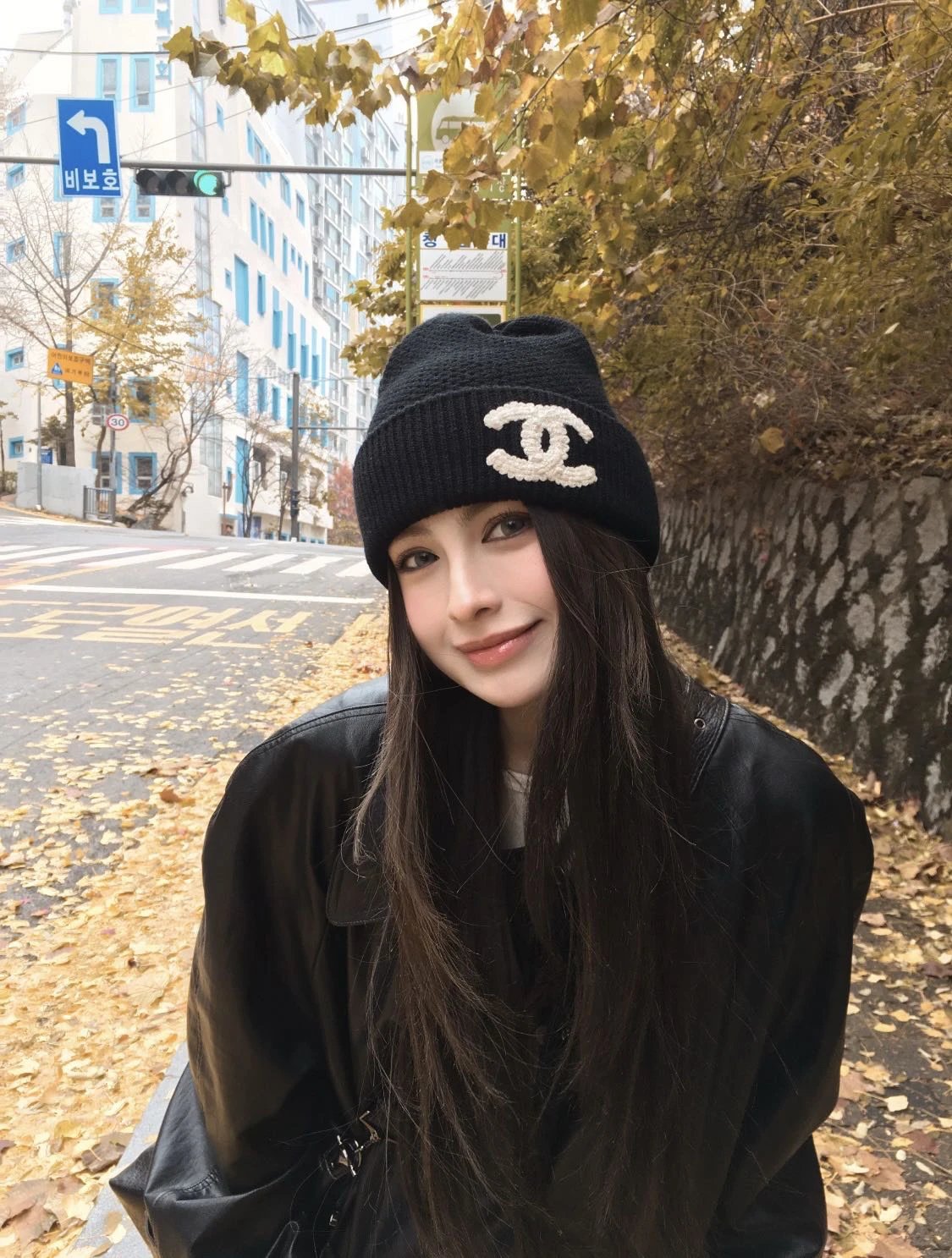 Item ID 8418 Xiaoxiang Embroidered Logo Knitted _Wool and Cashmere Blended_ Woolen