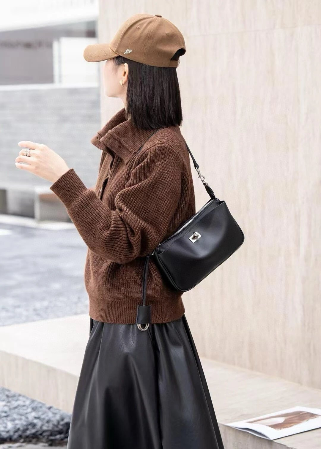 Item ID 8451 Balenc1aga Paris-2024s Redeo Series - Small Mahjong Bag - Imported Hea