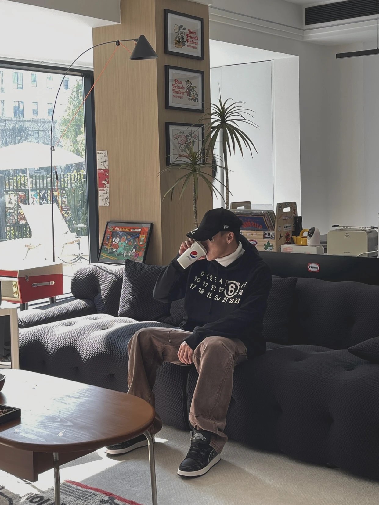 Item ID 8149 Mais0n-Marg1ela- Majira -2023ss-MM6 calendar print sweatshirt - Correc