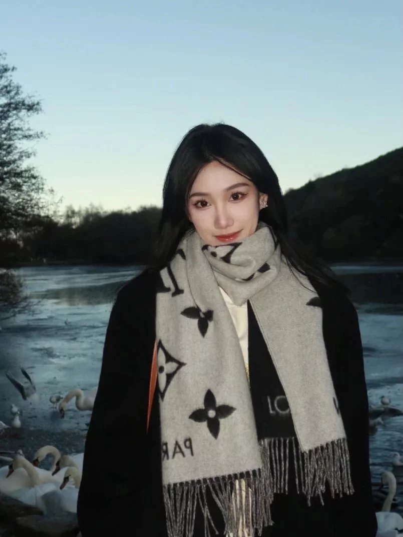 Item ID 8524 Advanced customization - Old flower all over print jacquard scarf -100