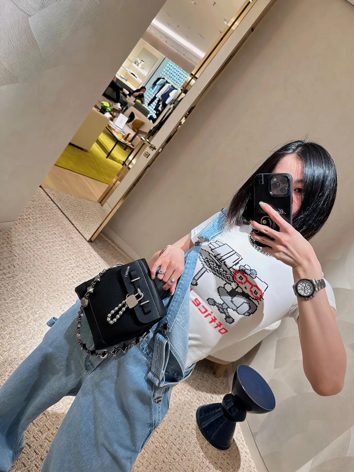 Item ID 8483 Haute Couture - Steeler-15- Metal Pearl Pendant - Flip Bag - Show Lock