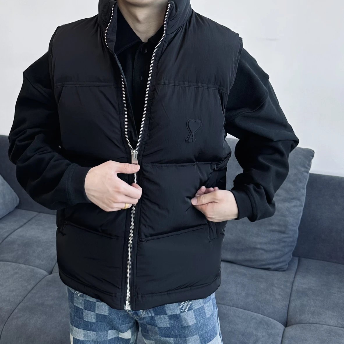 Item ID 8362 AM1PARIS-Am1- down vest - Heart embossed badge vest - Available in bla