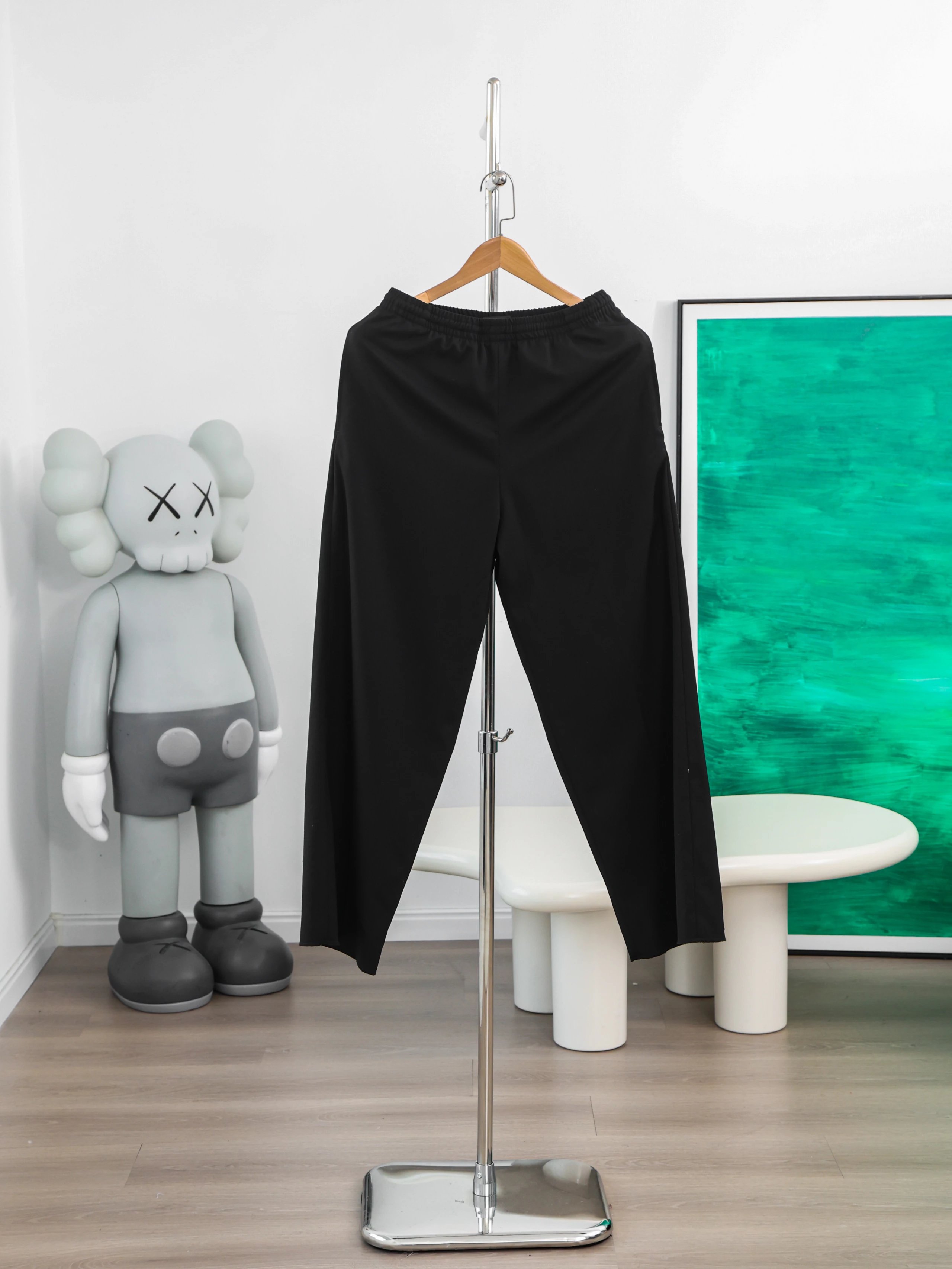 Item ID 8343 Balenci@ga- Paris -2023ss-100% wool worsted - Solid color pressed mid-