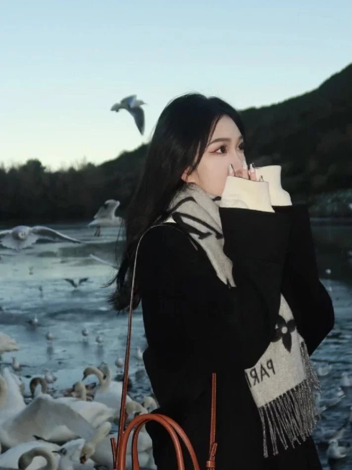 Item ID 8524 Advanced customization - Old flower all over print jacquard scarf -100