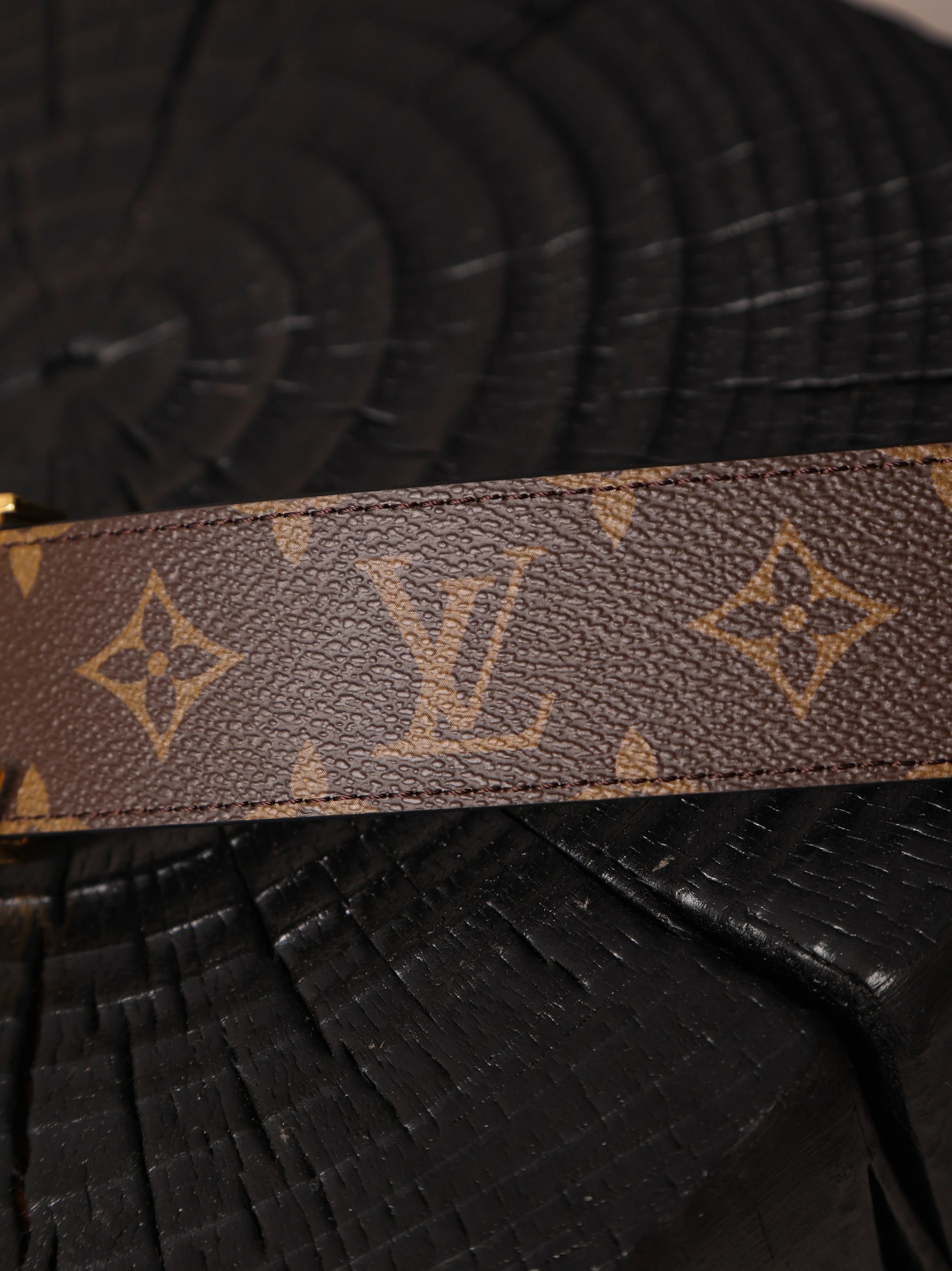 Item ID 8398 Haute Couture - Classic - Brown Floral Belt -4cm Width - Coated Leathe