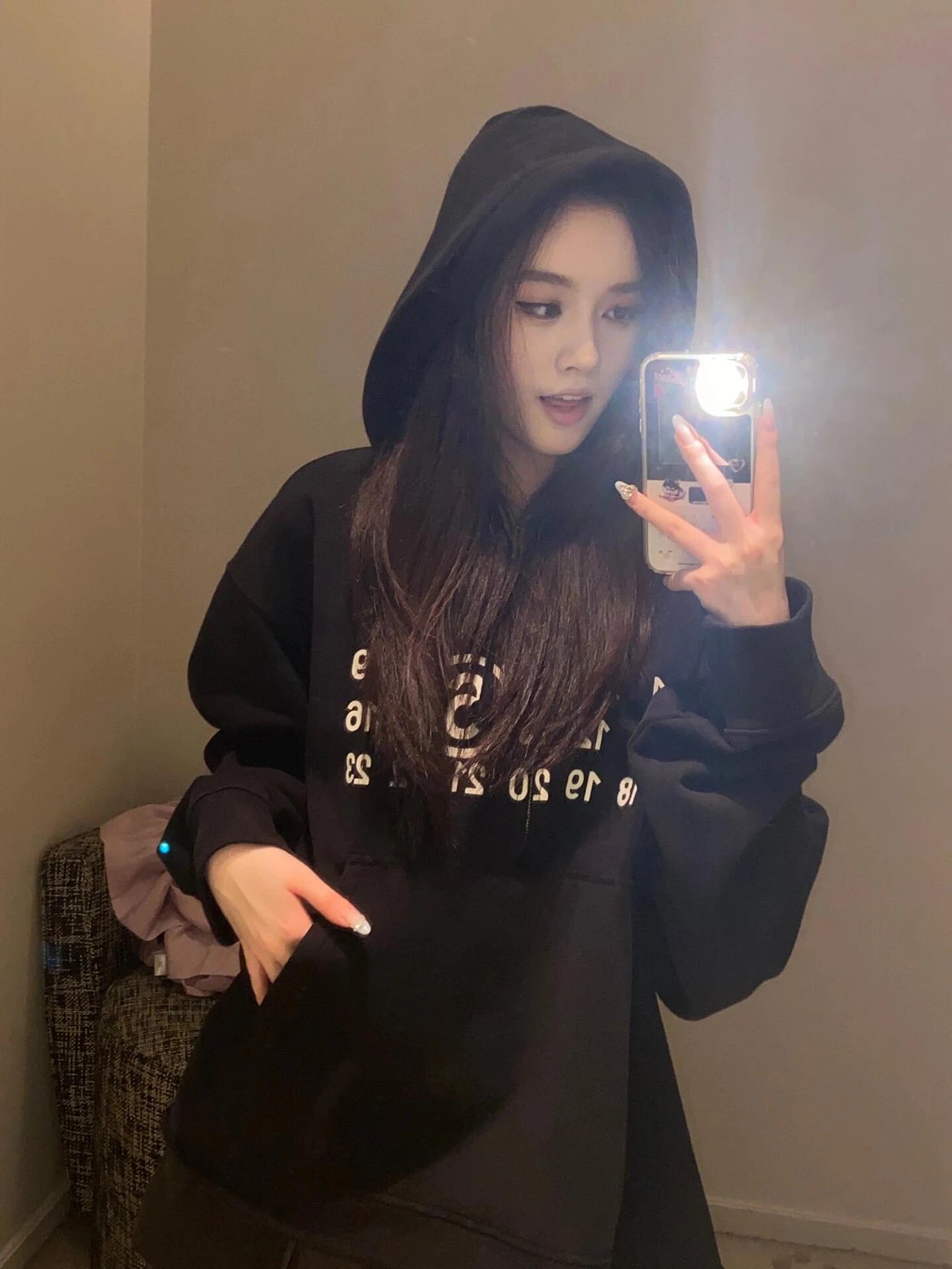 Item ID 8149 Mais0n-Marg1ela- Majira -2023ss-MM6 calendar print sweatshirt - Correc