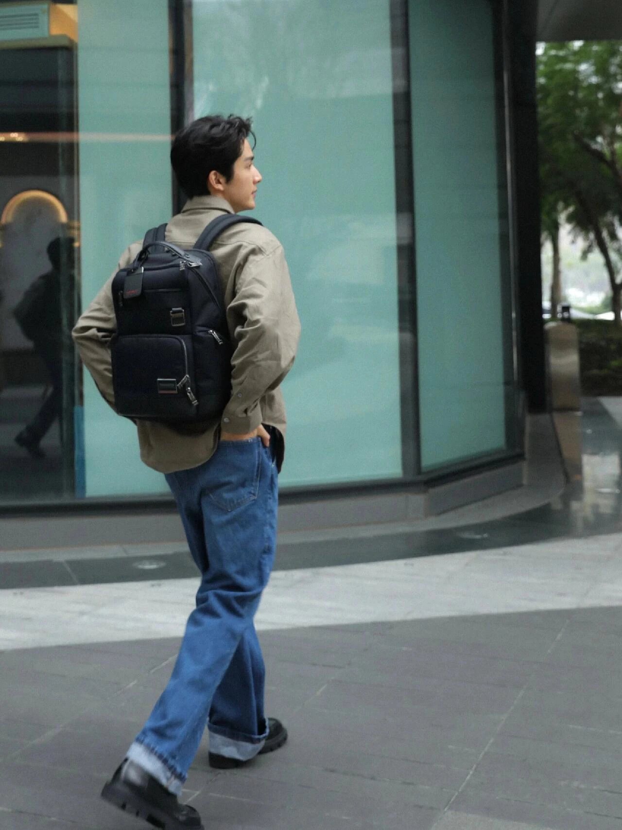 Item ID 8212 AmiParis-2023ss Classic - workwear pocket shirt - heavyweight fabric