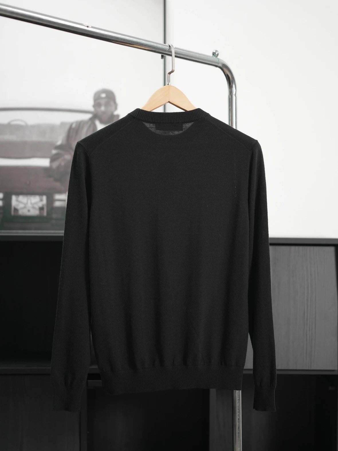 Item ID 8181 FEND1 Fendi FW24“100% Sheep wool ” relief logo solid logo detail long