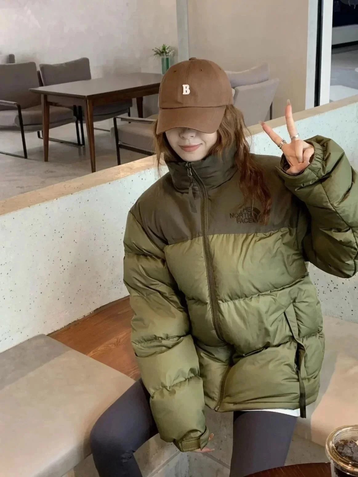 Item ID 8097 90% Down - Correct 85% Goose Down - Poison Home Magic Buckle+Hexagonal