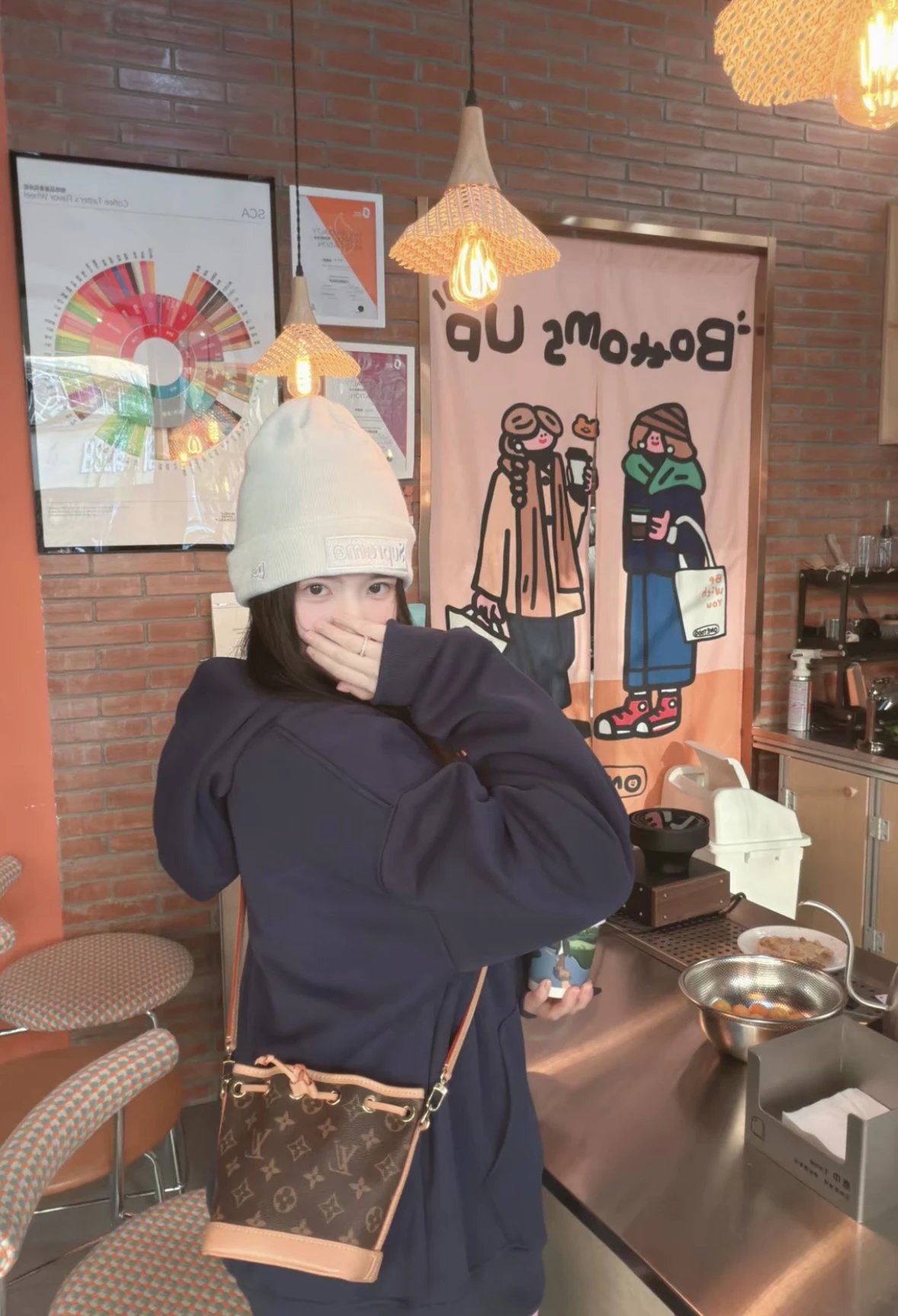 Item ID 8514 Year end finale _detachable and adjustable shoulder strap drawstring c