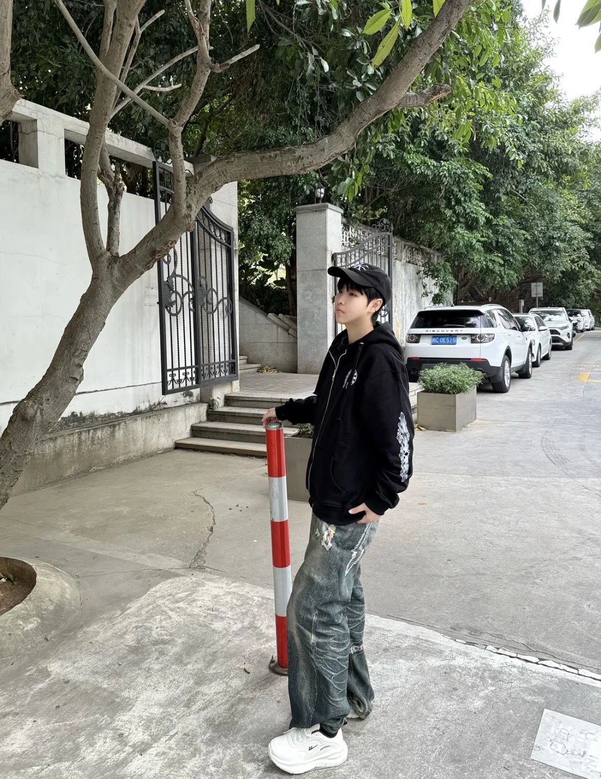 Item ID 8025 CH Horseshoe Printed Cotton Double Layer Fabric - _Waffle Inner_ _Silv