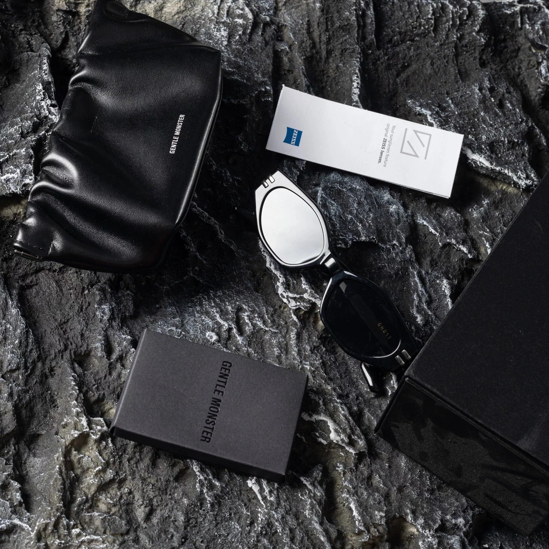 Item ID 8401 'Gentleman Monster' -2022 New Style - Ghost01- Popular - Single Hell F