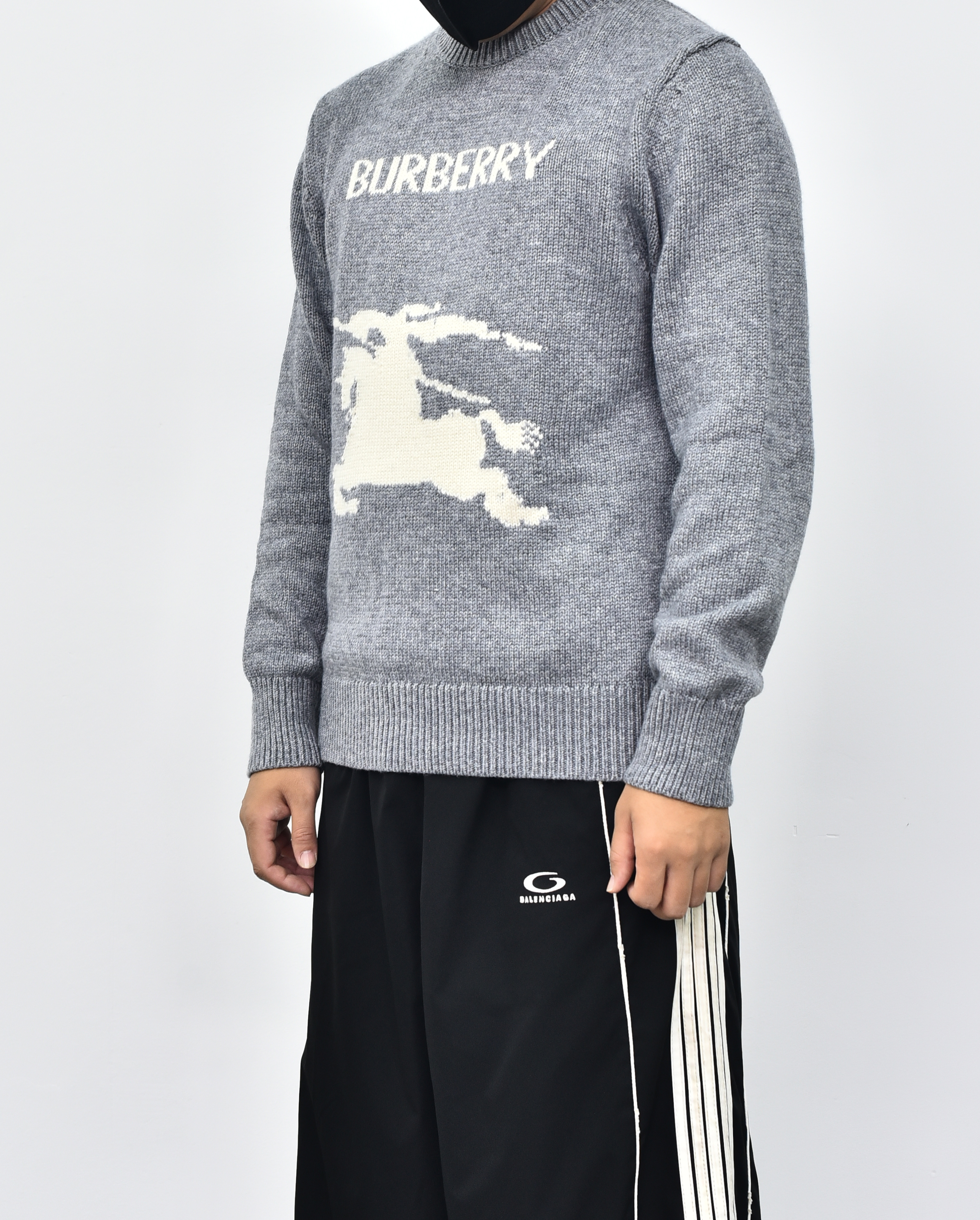 BURBEREY 毛衣