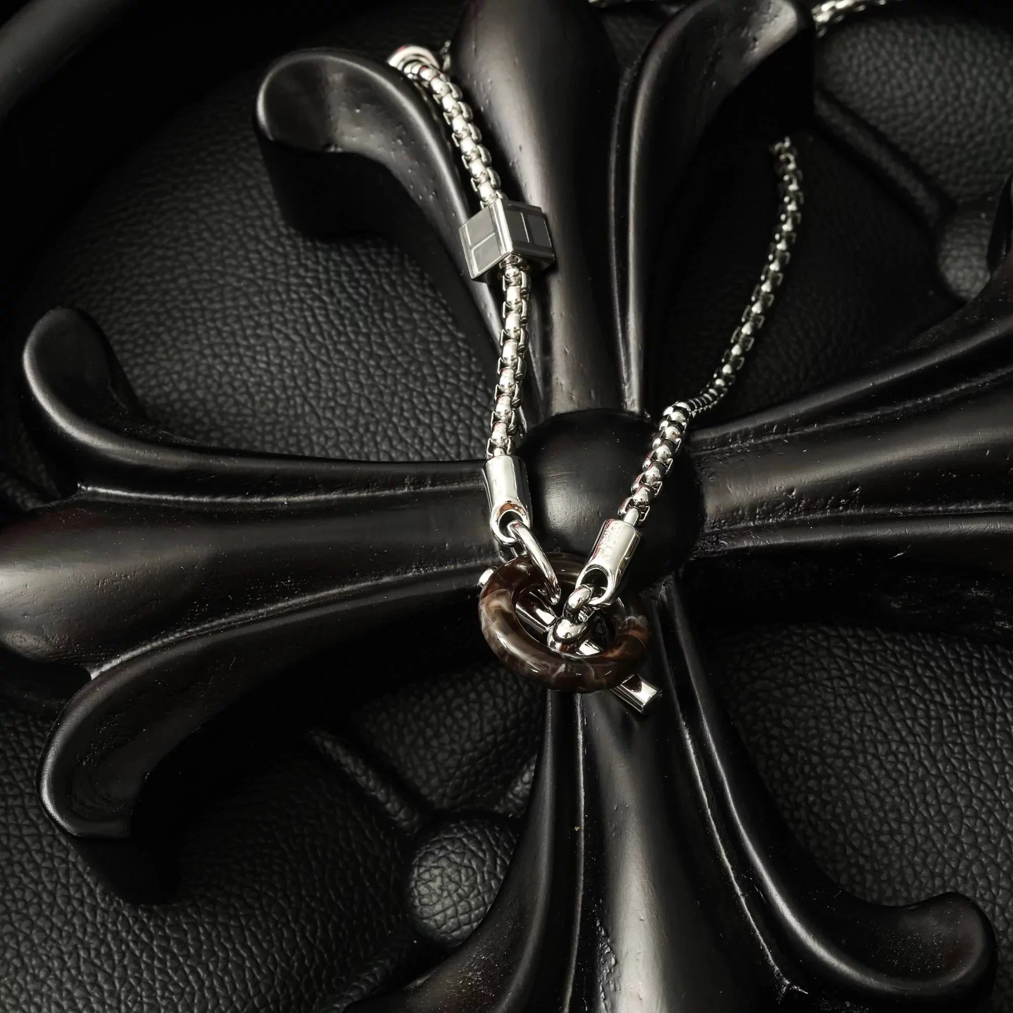 Item ID 8379 Essential for autumn and winter - The first sweater chain - Natural ho