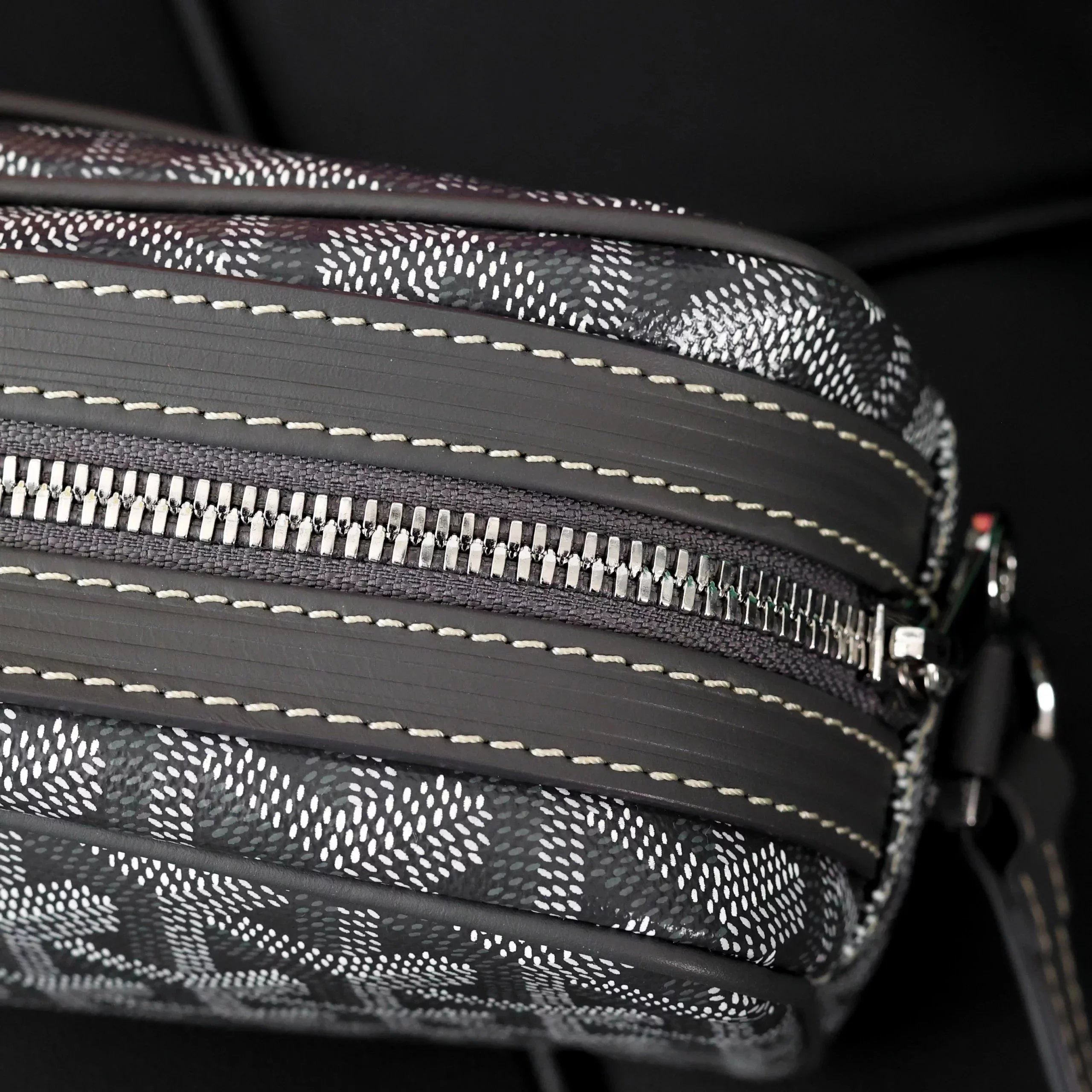 Item ID 8475 Fabric modification 5 times - PVC+calf leather material _complete gift