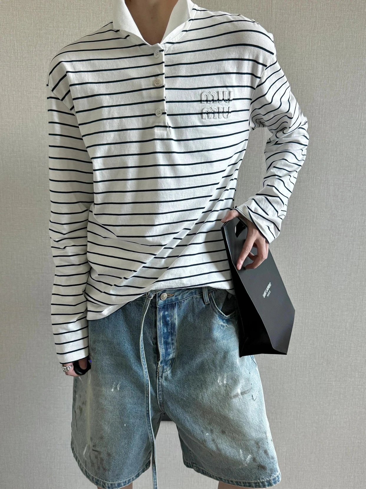 Item ID 8186 M1uM1u- Miu Miu -2024ss- black and white stripes polo shirt - Chest le