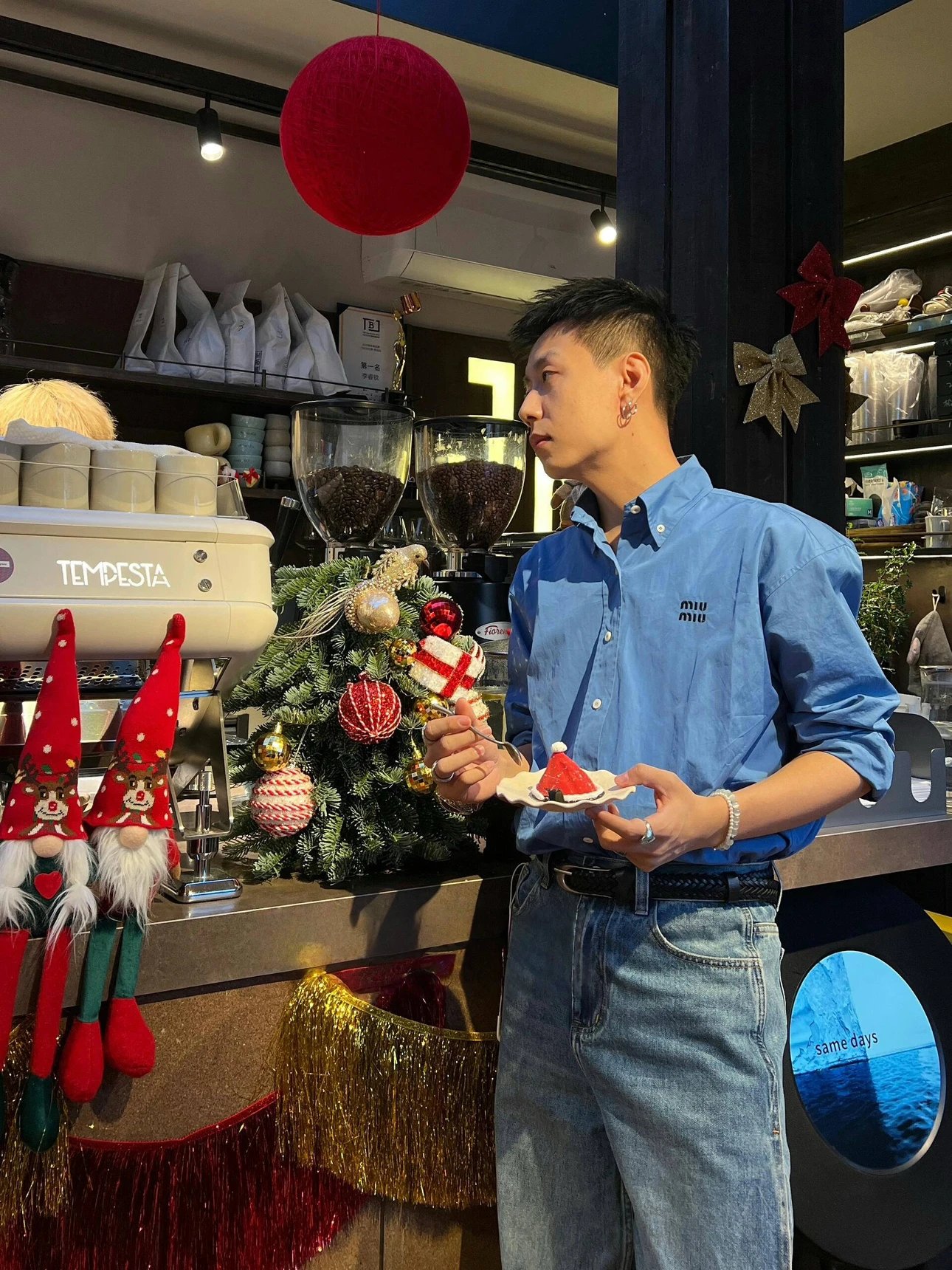 Item ID 8220 M1uM1u-Mumu-2022ss-Klein Blue Shirt - Tencel Cotton Fabric - Poplin Sh