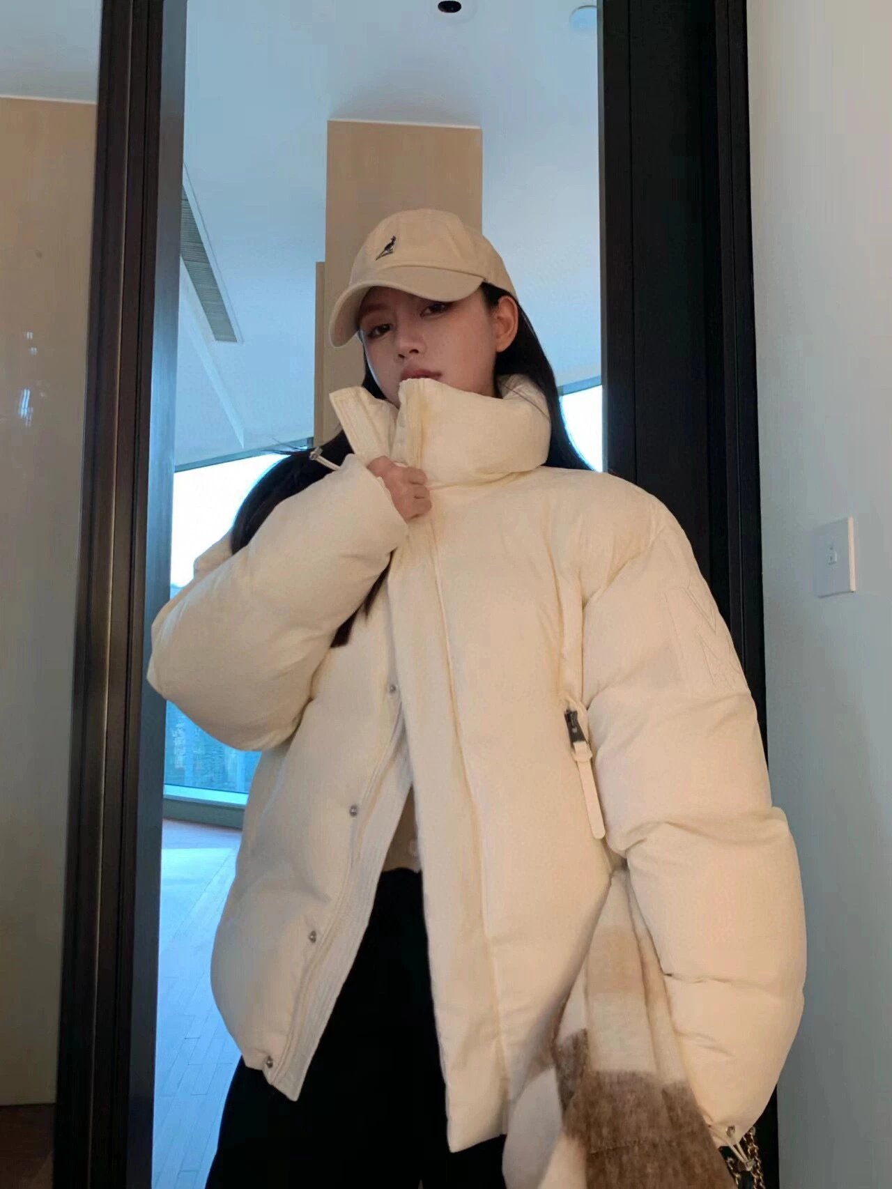 Item ID 8129 MACKAGE-2023S Cloud Series -90 Velvet - Stand up Down Jacket - Breadco