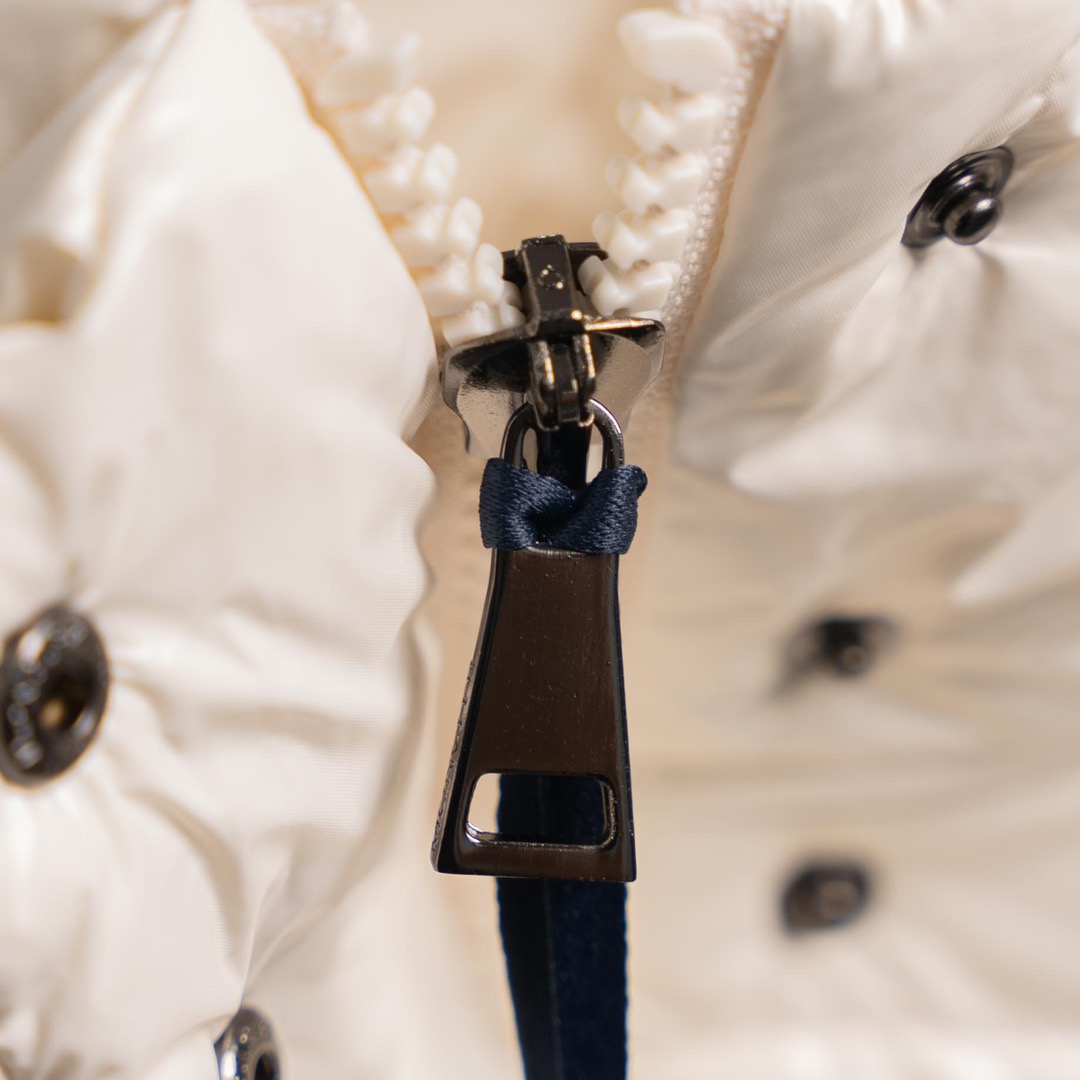 蒙口羽绒服__女款长玛雅