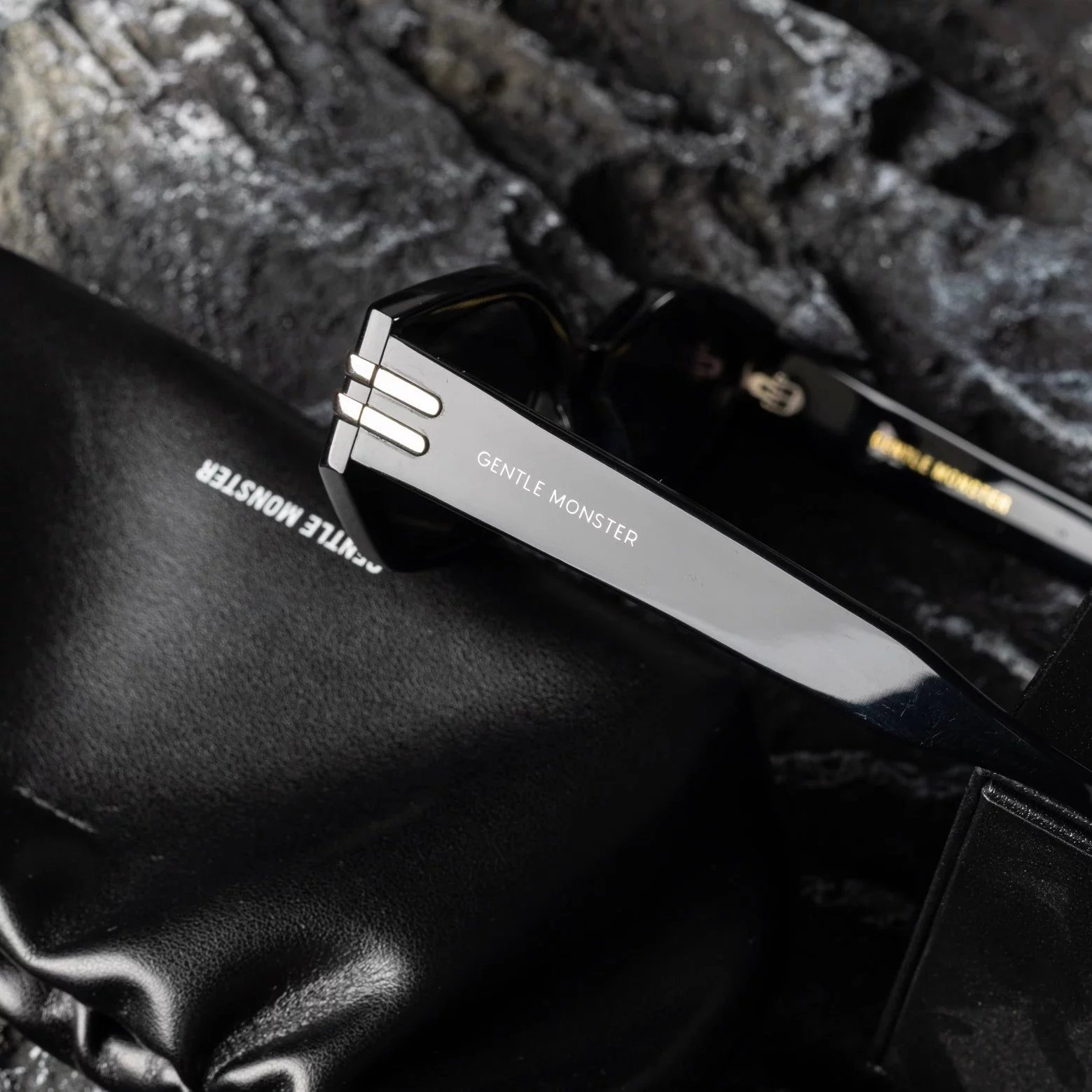 Item ID 8401 'Gentleman Monster' -2022 New Style - Ghost01- Popular - Single Hell F