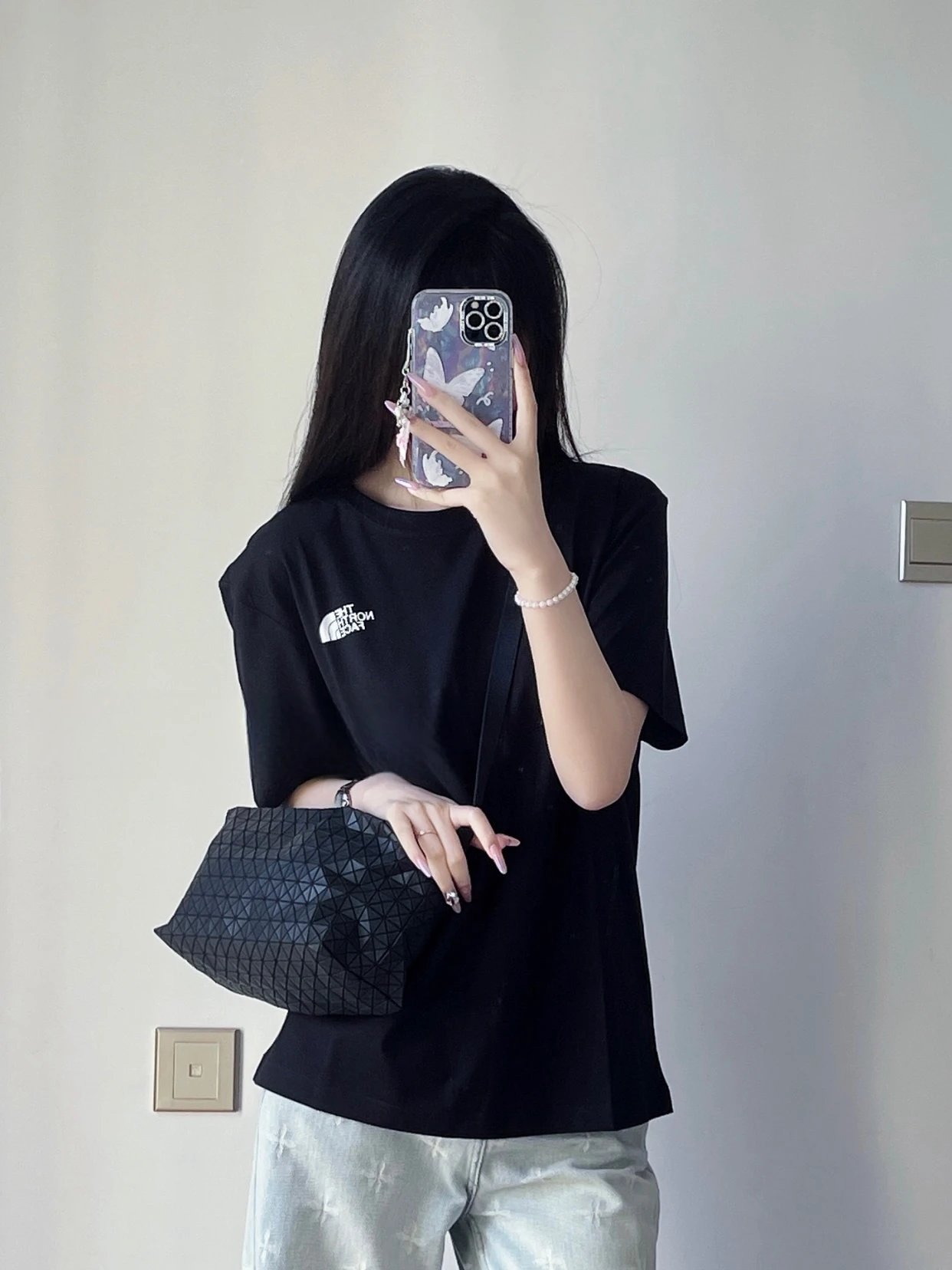 Item ID 8490 Issey-M1yaki- Issey Miyake -Kuro-saddle-PVC diamond camera bag - Matte