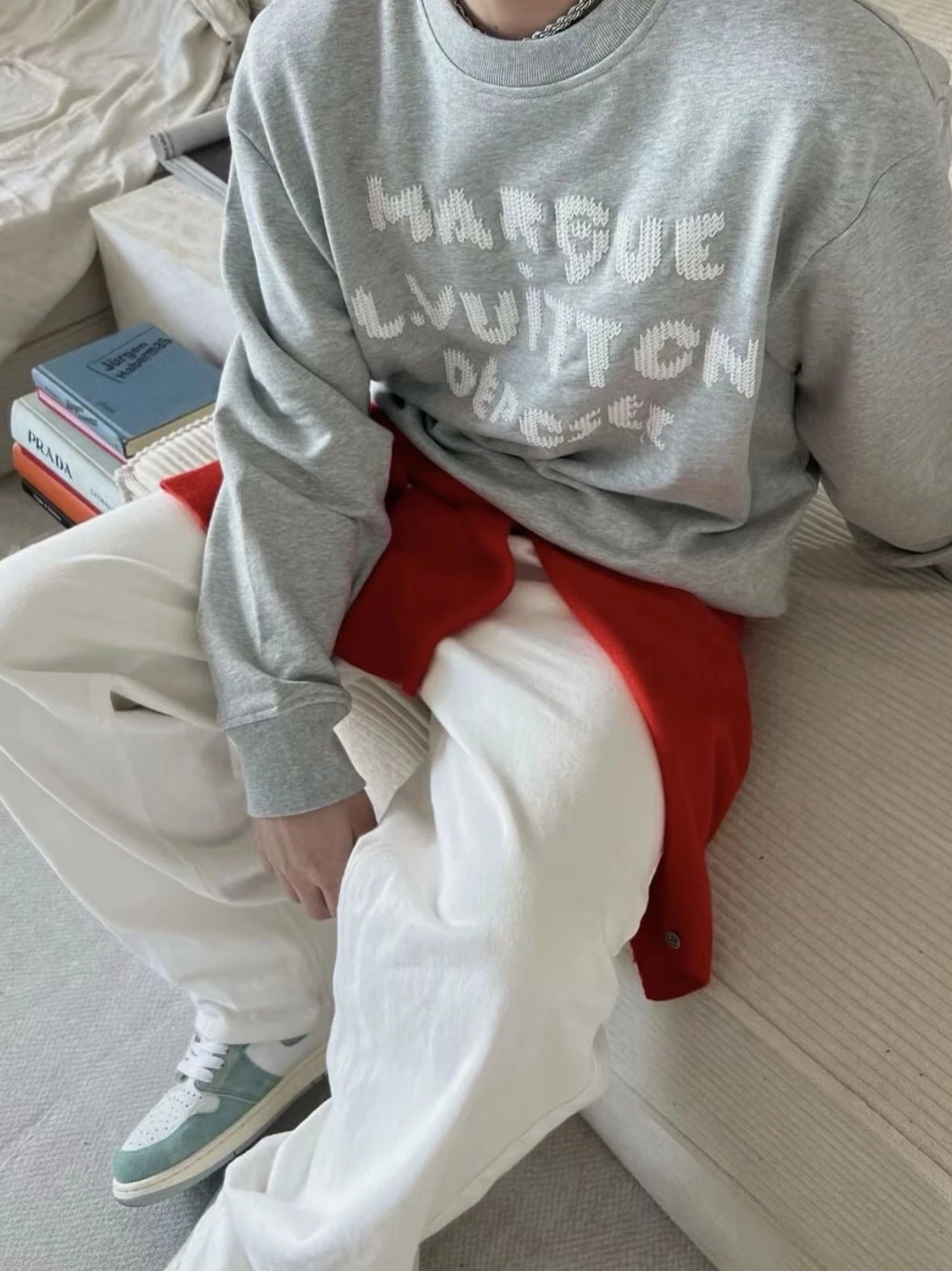 Item ID 8092 SS26“ Milan woven embroidery ” Round neck long sweatshirt with embroid