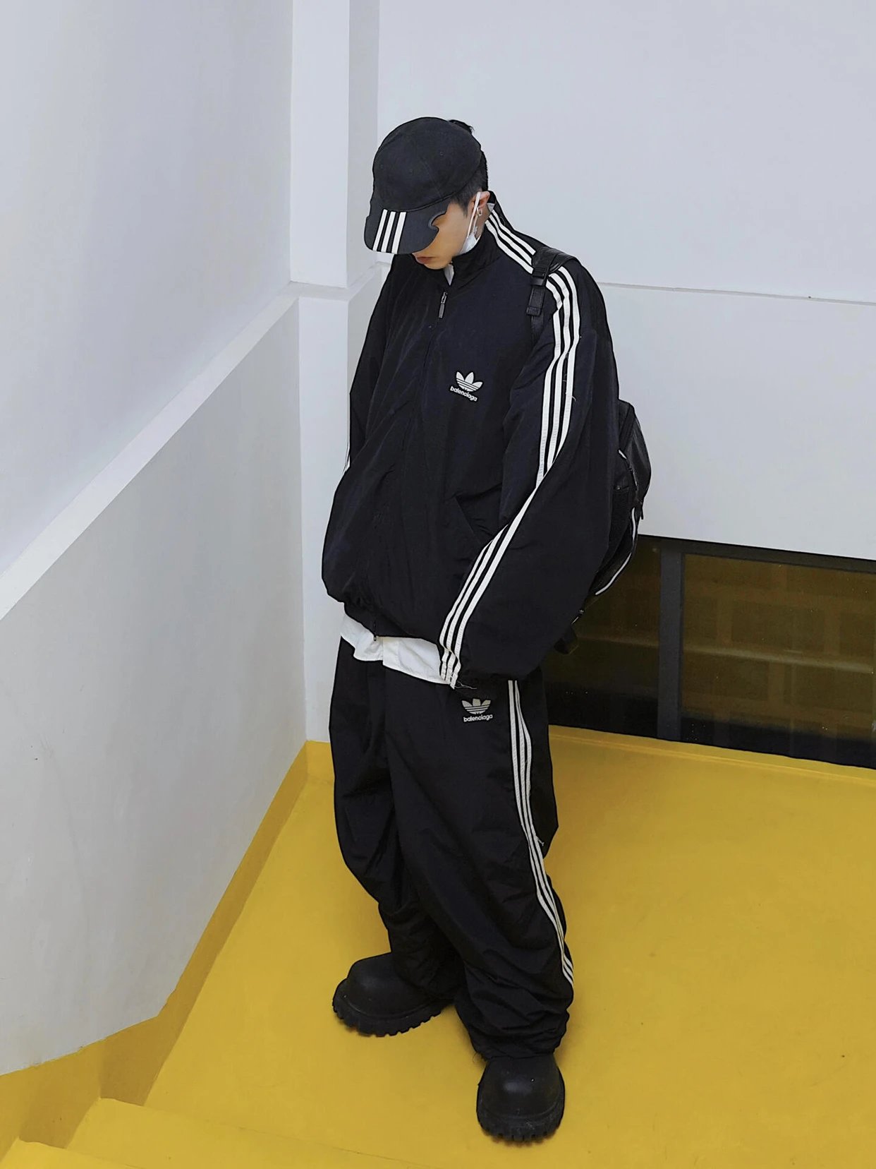 Item ID 8344 Balenci@ga-x-Adid@s- Paris clover joint brand - Sports wide leg trouse