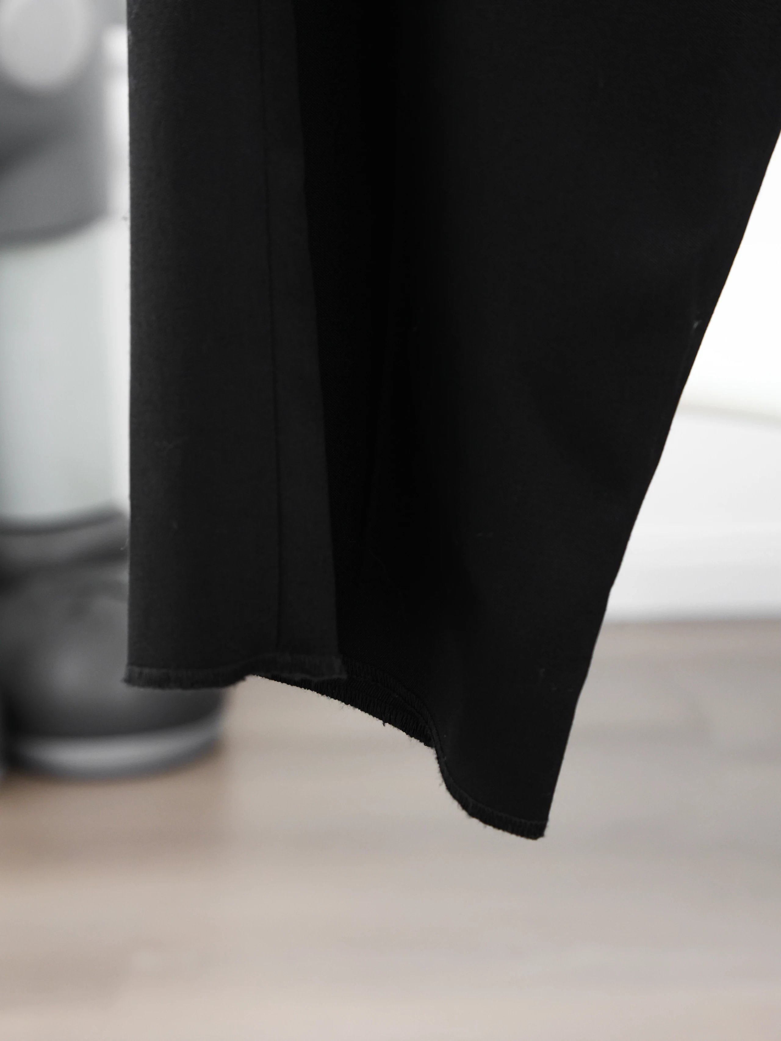 Item ID 8343 Balenci@ga- Paris -2023ss-100% wool worsted - Solid color pressed mid-