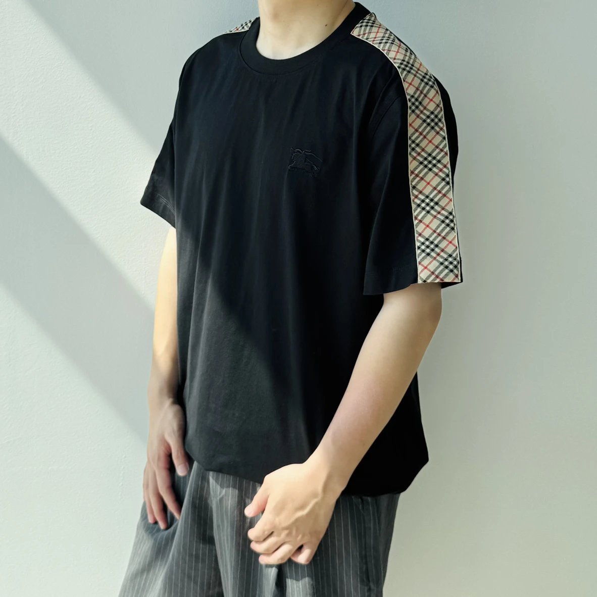 Item ID 8297 Burberr-BBR-2024ss- Shoulder check web short sleeves - Short sleeves w