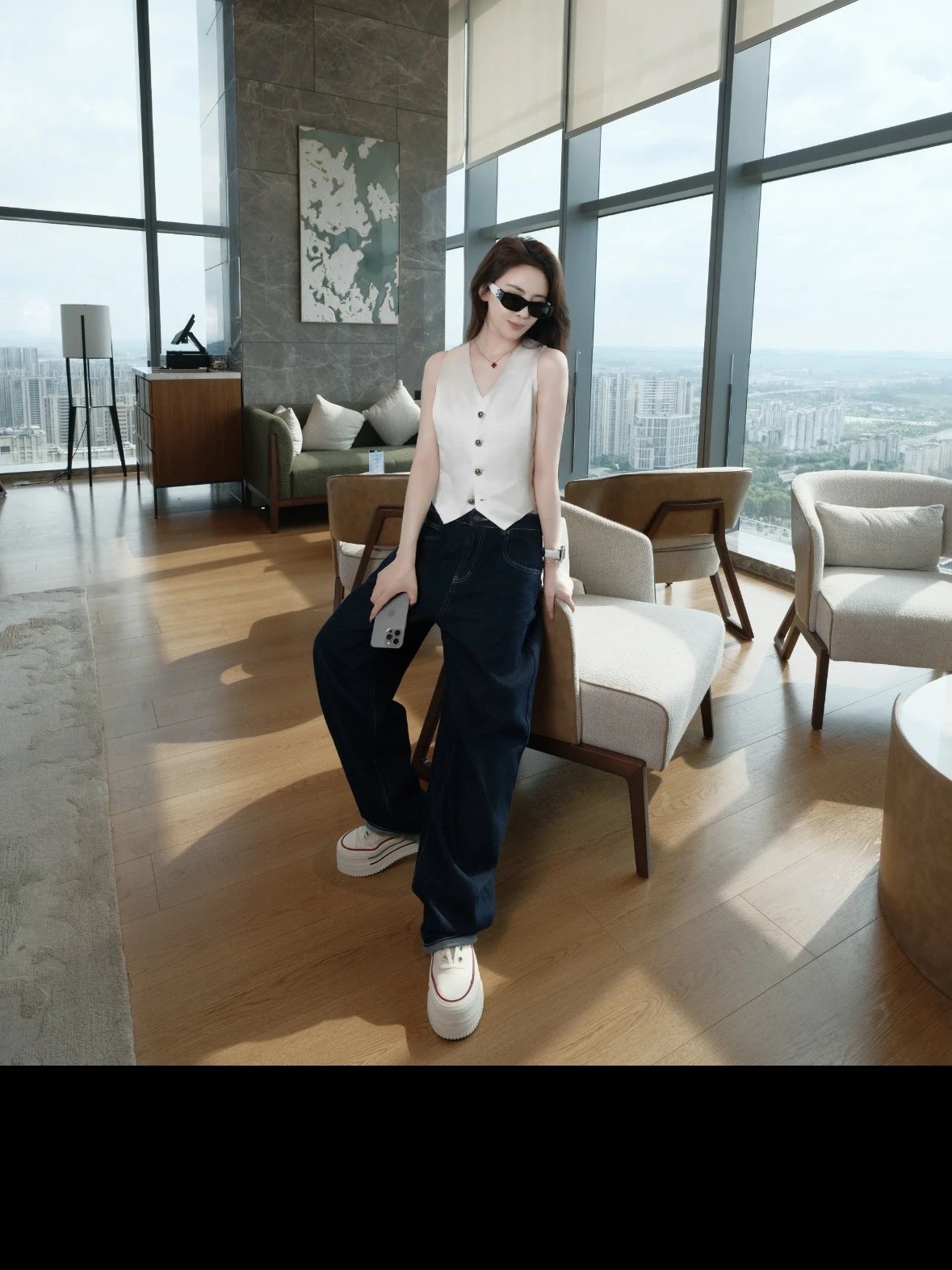 Item ID 8415 Xiaoxiang 5525 Glasses _Adjustable Degree_ Leg Logo Irregular Sunglass