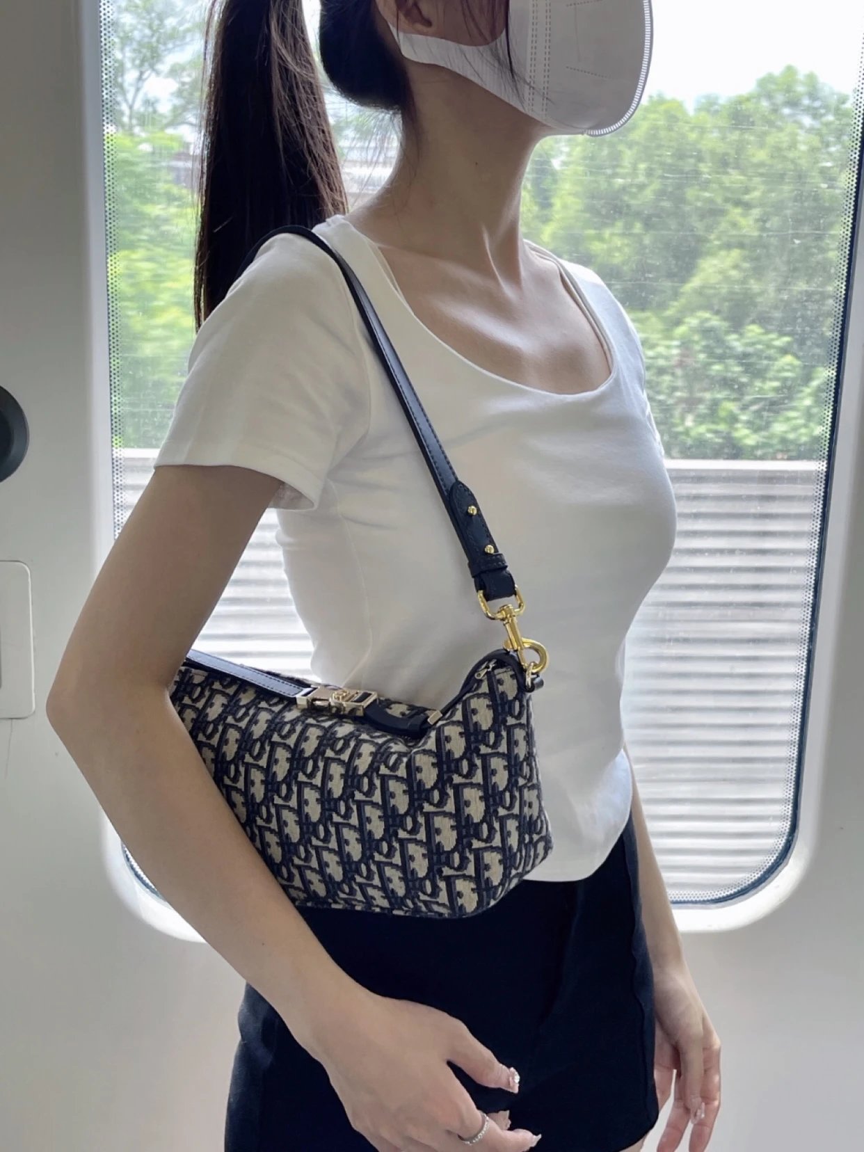 Item ID 8465 D10r-D Home -2024Ss-Oblique Vintage Collection - travel mod - lunch bo