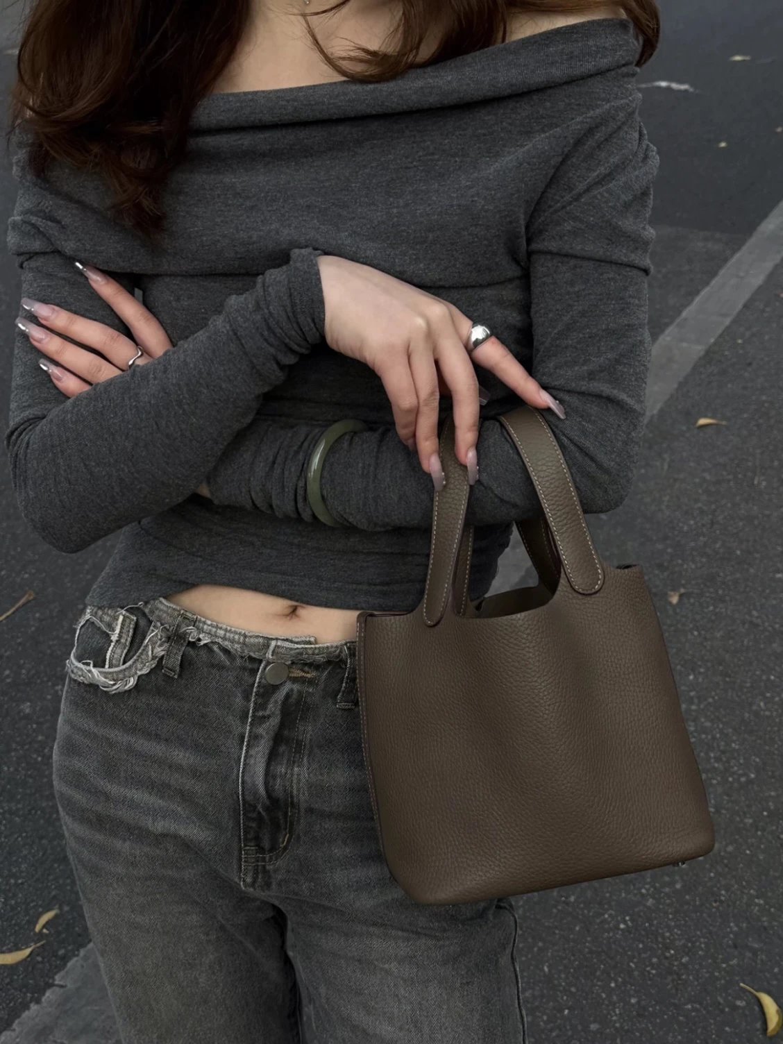 Item ID 8487 HERME3-Majia-Picoting-Lock-18- Gold Buckle - Calf Leather - Vegetable
