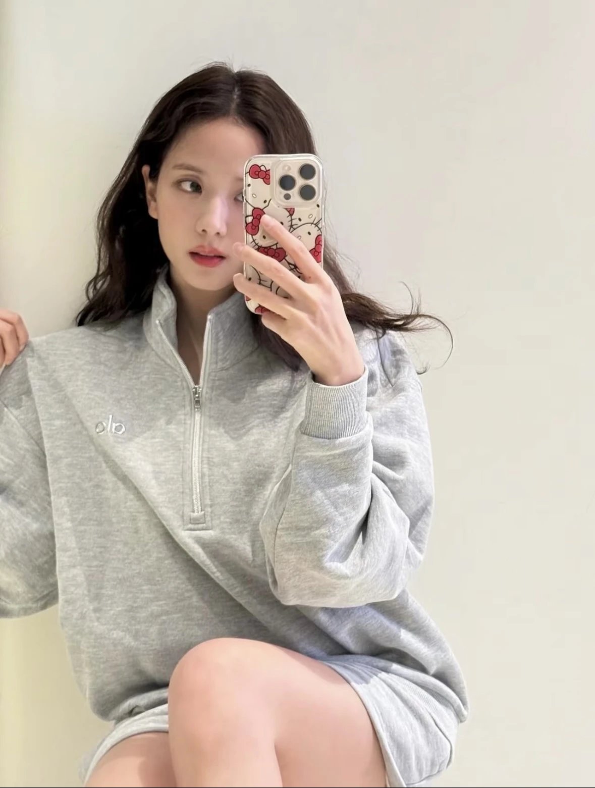 Item ID 8068 aloyoga-Accolade Stand collar solid color “65% cotton ➕35% polyester ”