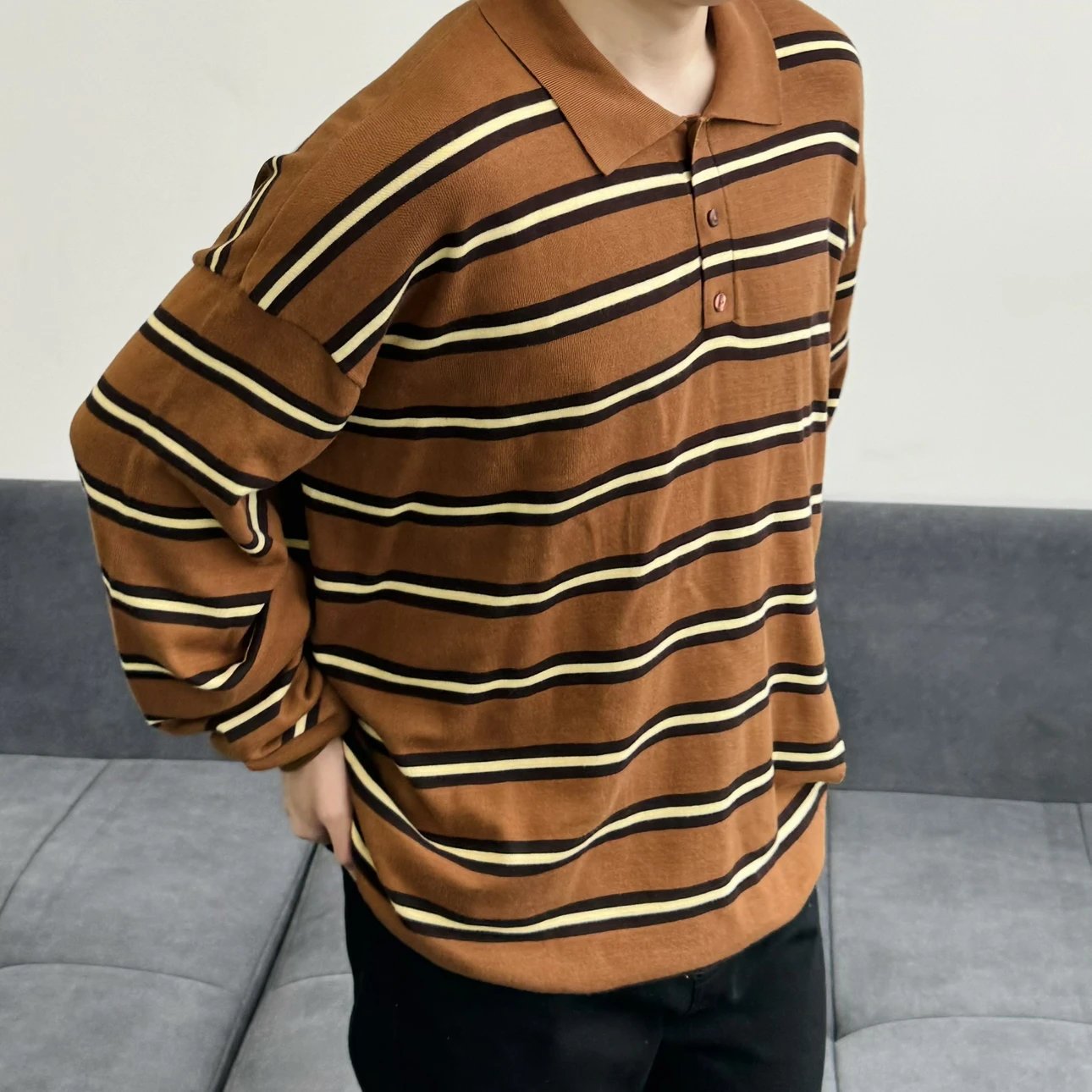 Item ID 8182 L0EWE-Luoyiwei-2024-ss-striped knitted pure cotton polo shirt - brown