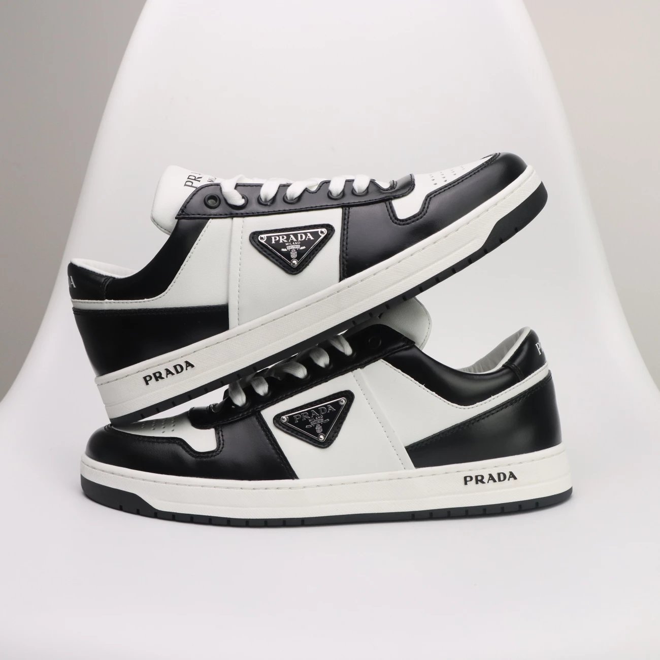 Pthtrthtathtdthta Leather Sneakers