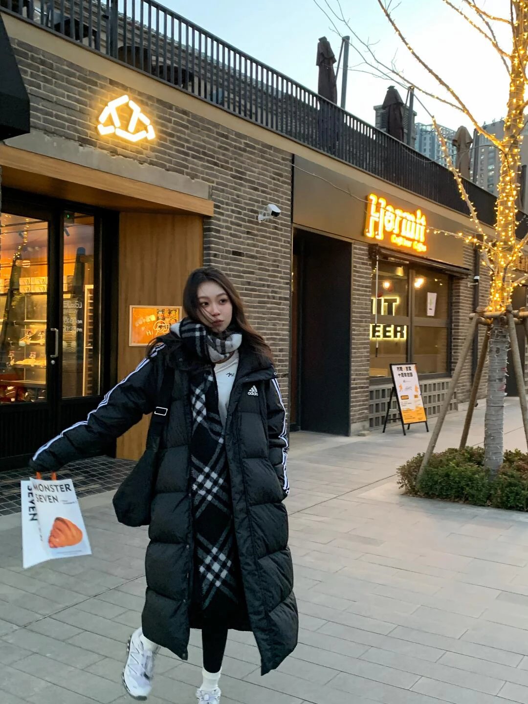 Item ID 8100 Adid@s- Adi -2022ss-3st-Long-coat down jacket -70 Down content - White