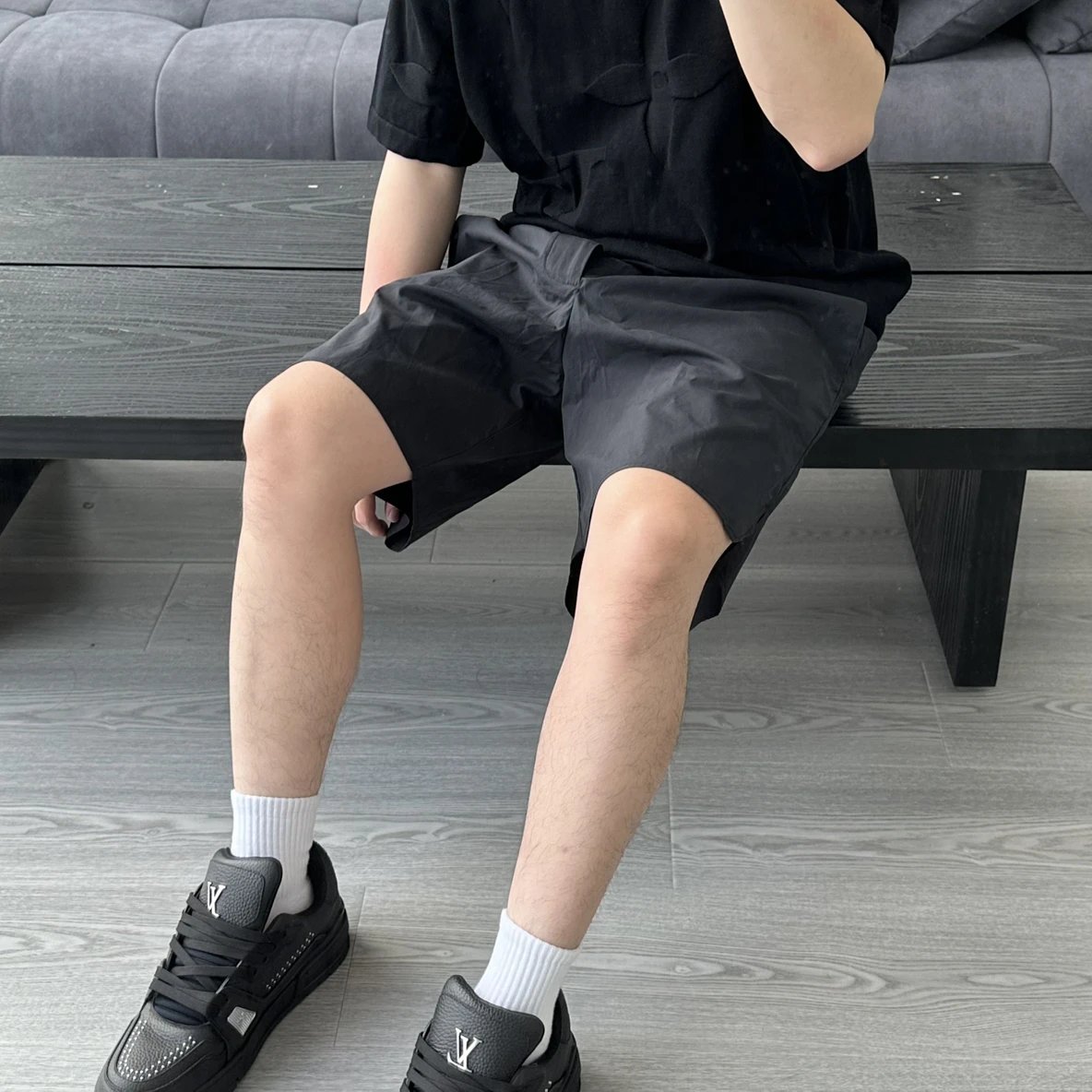 Item ID 8236 Fend1- Fendi -2025ss- Haute couture tencel cotton - back pocket embroi