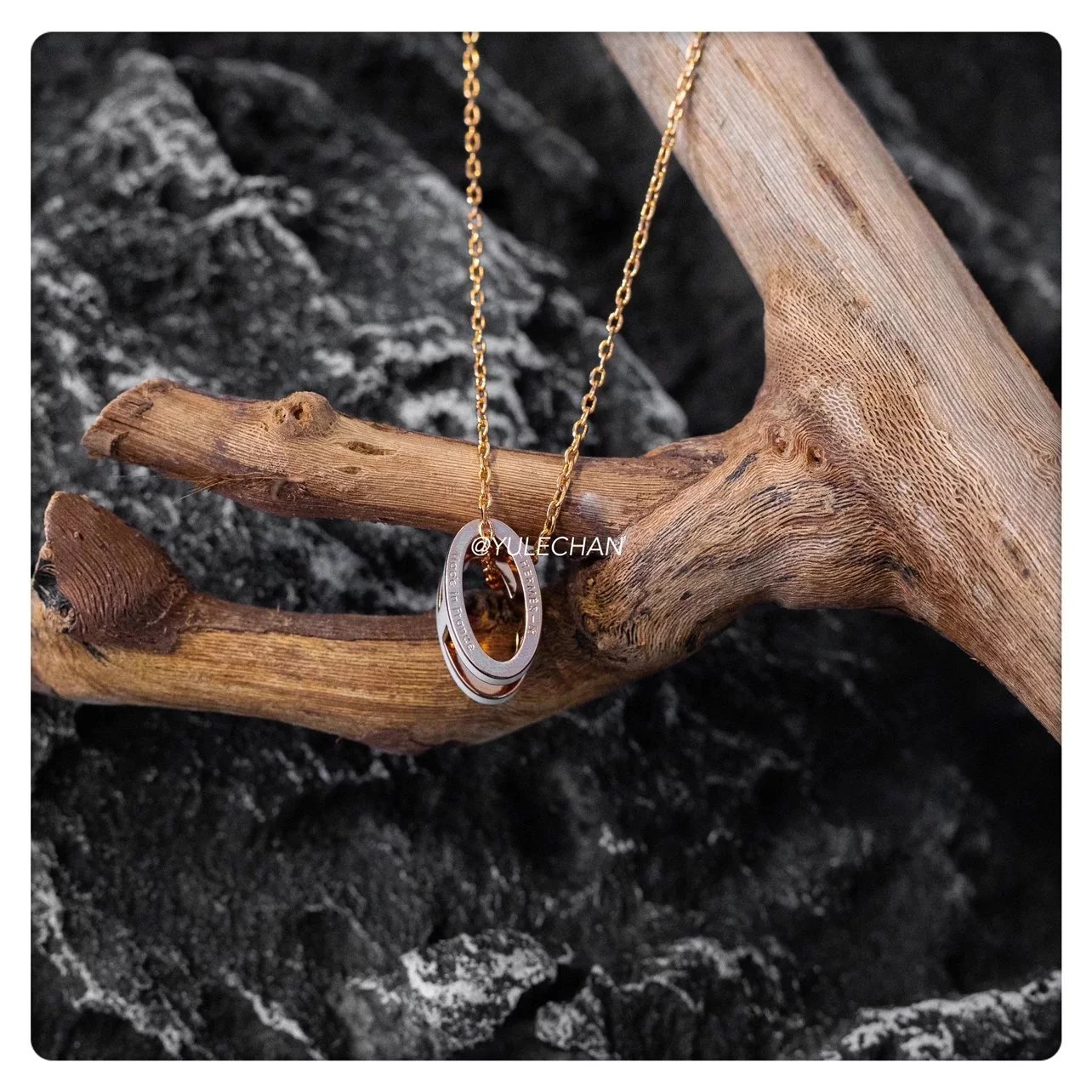 Item ID 8380 H letter necklace -mini letter pendant - rose gold necklace - clavicle