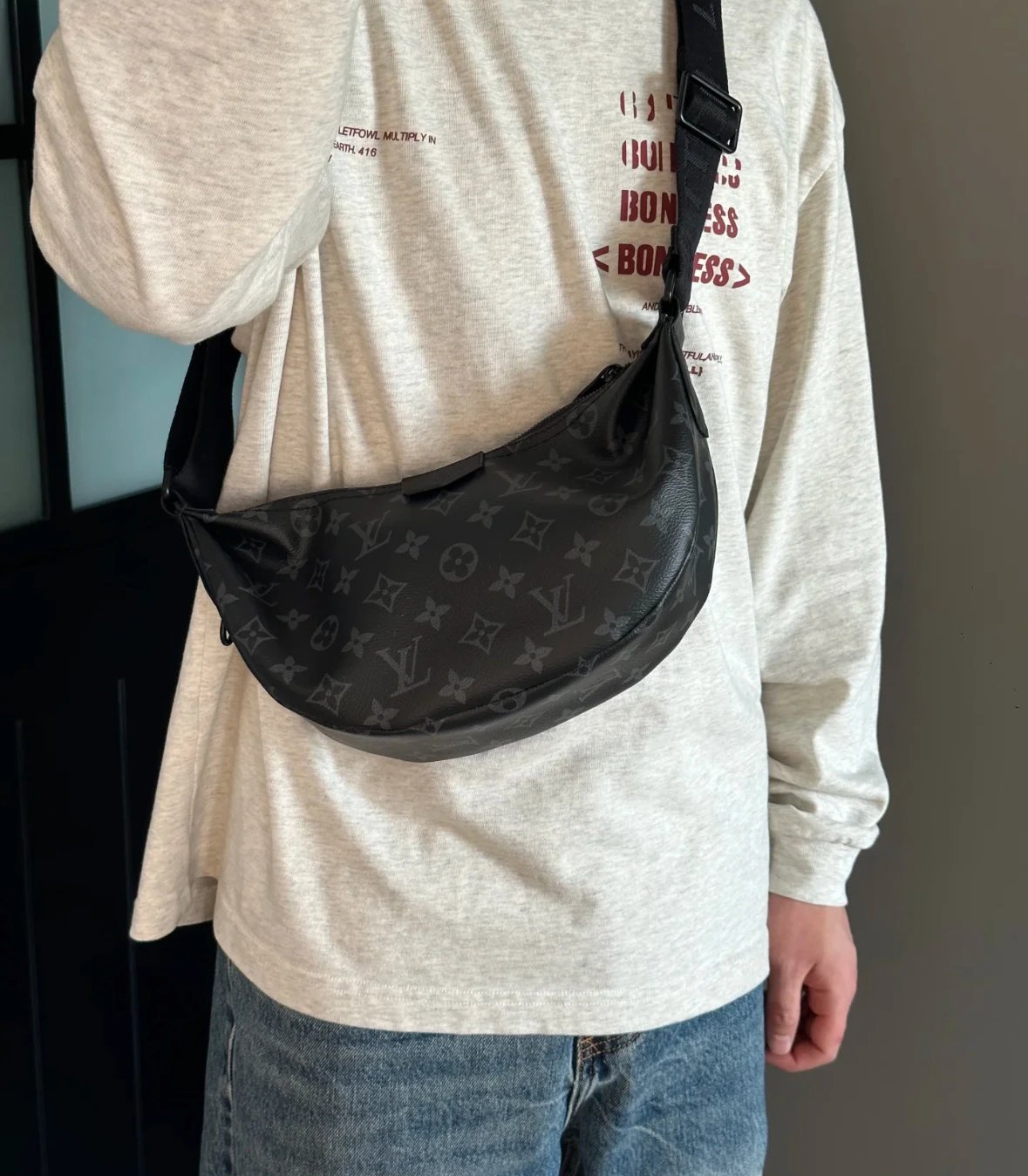 Item ID 8466 Darth Vader Moon Pack Bag-PM- Letter logo zip closure - coated canvas