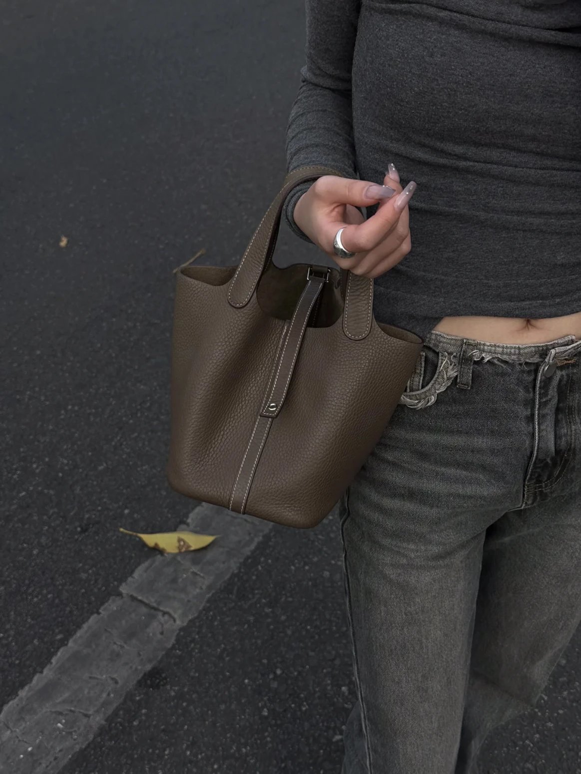 Item ID 8487 HERME3-Majia-Picoting-Lock-18- Gold Buckle - Calf Leather - Vegetable