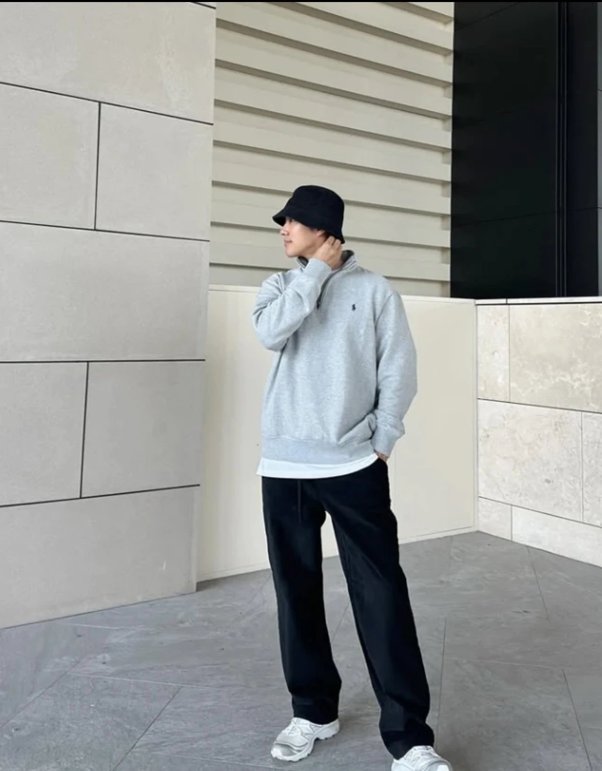 Item ID 8085 Love Pony logo embroidery “ Haute combed cotton ” men's half zip long